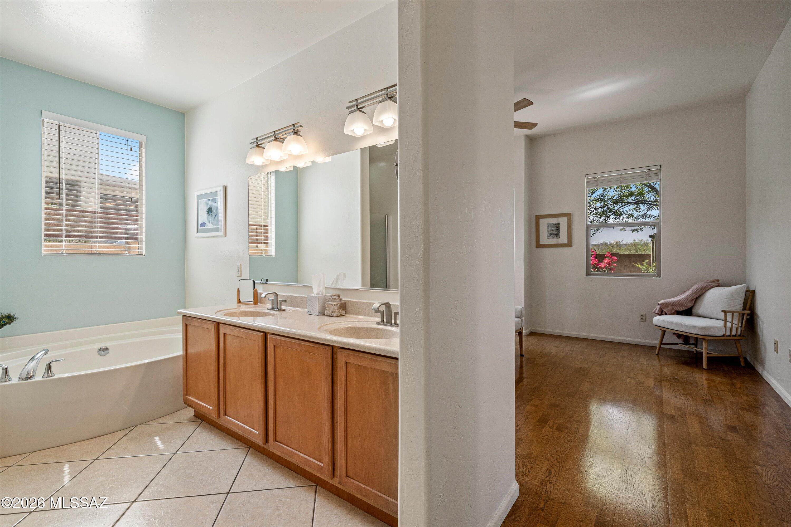 5428 S Thunder Sky Way