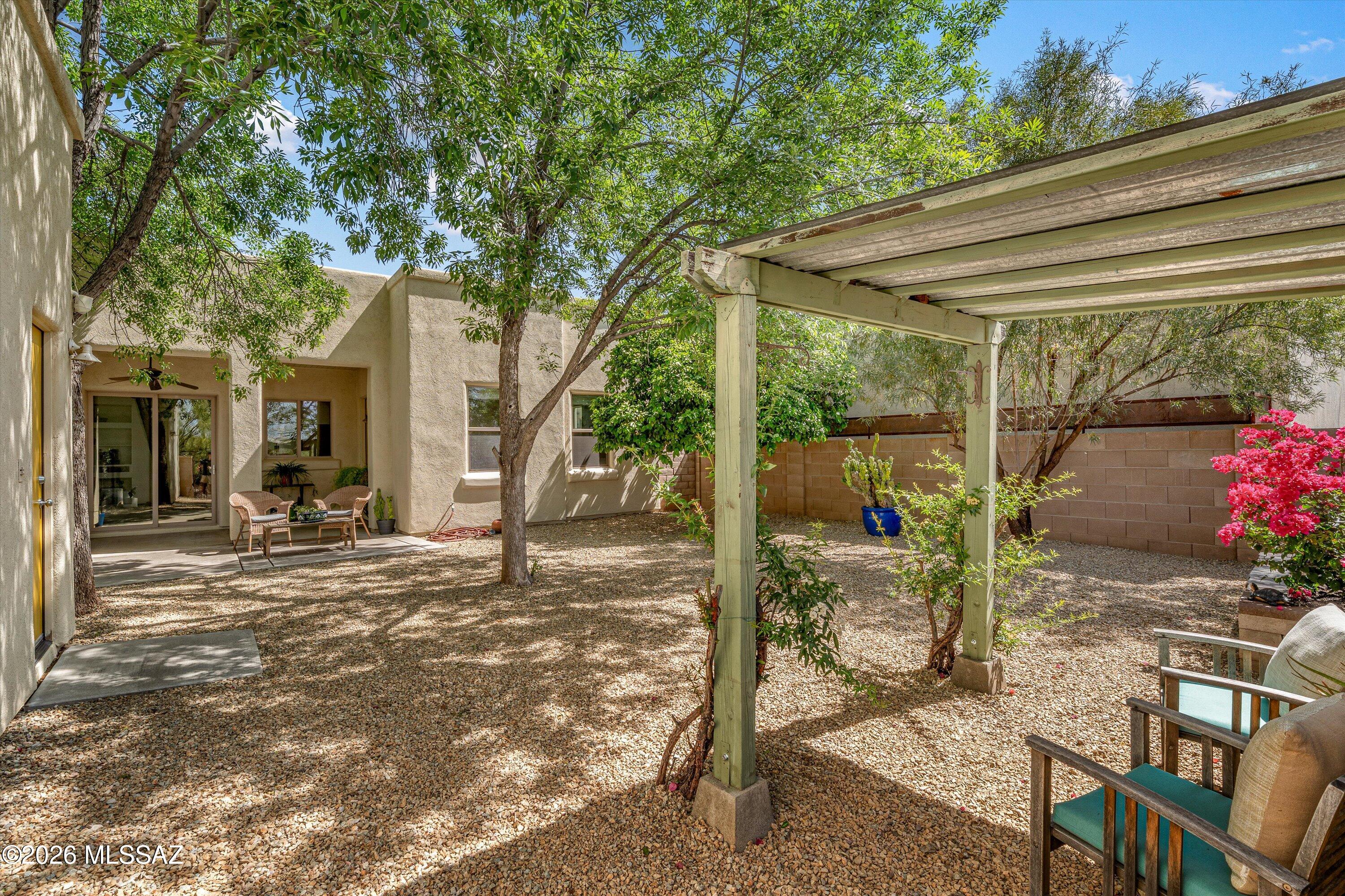 5428 S Thunder Sky Way