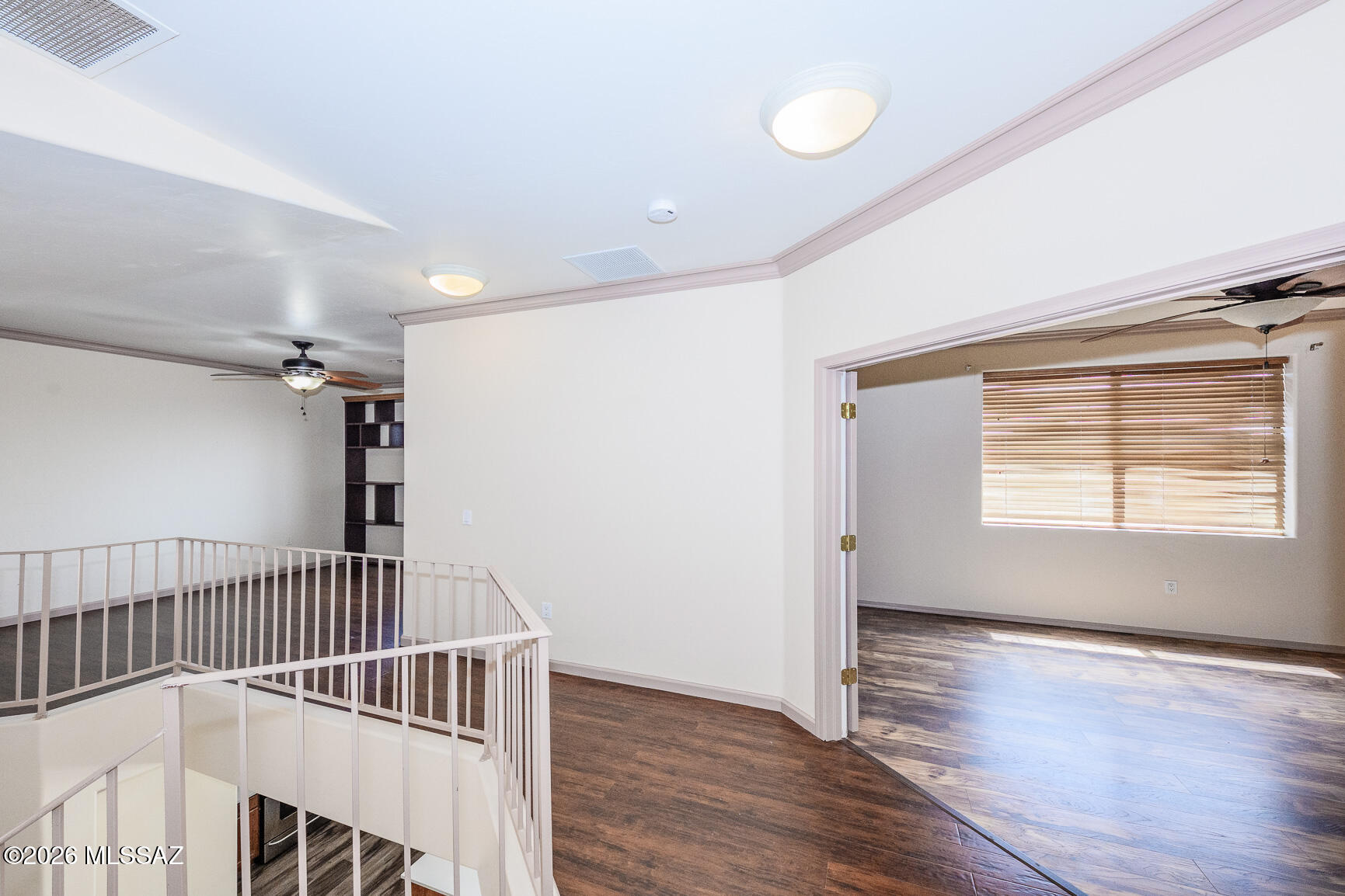424 E Placita Costana