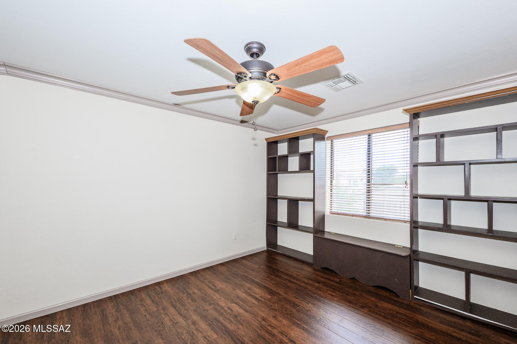 424 E Placita Costana