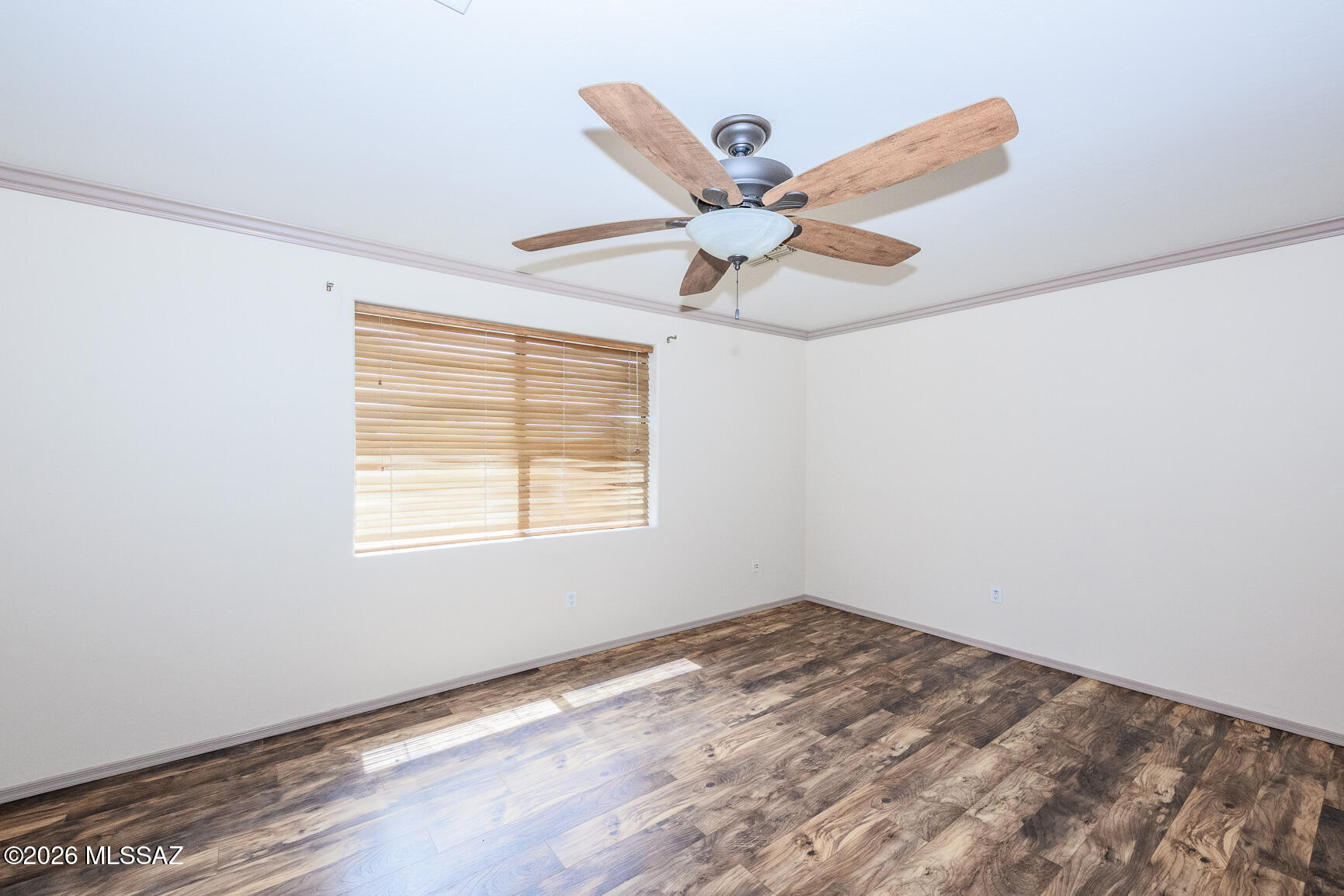424 E Placita Costana