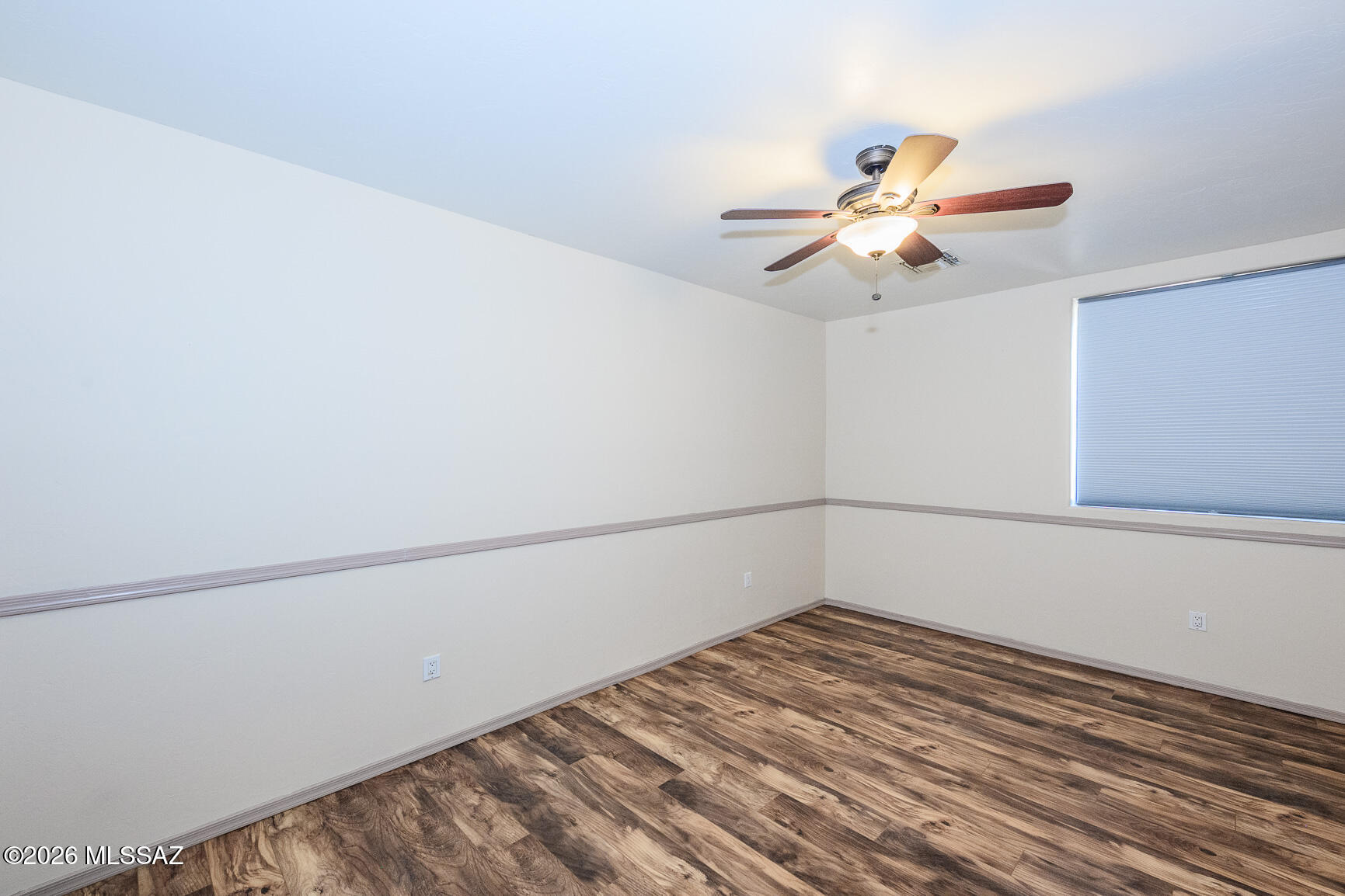 424 E Placita Costana