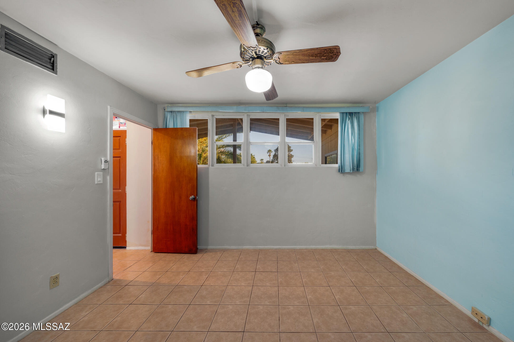 5051 E Julia Street