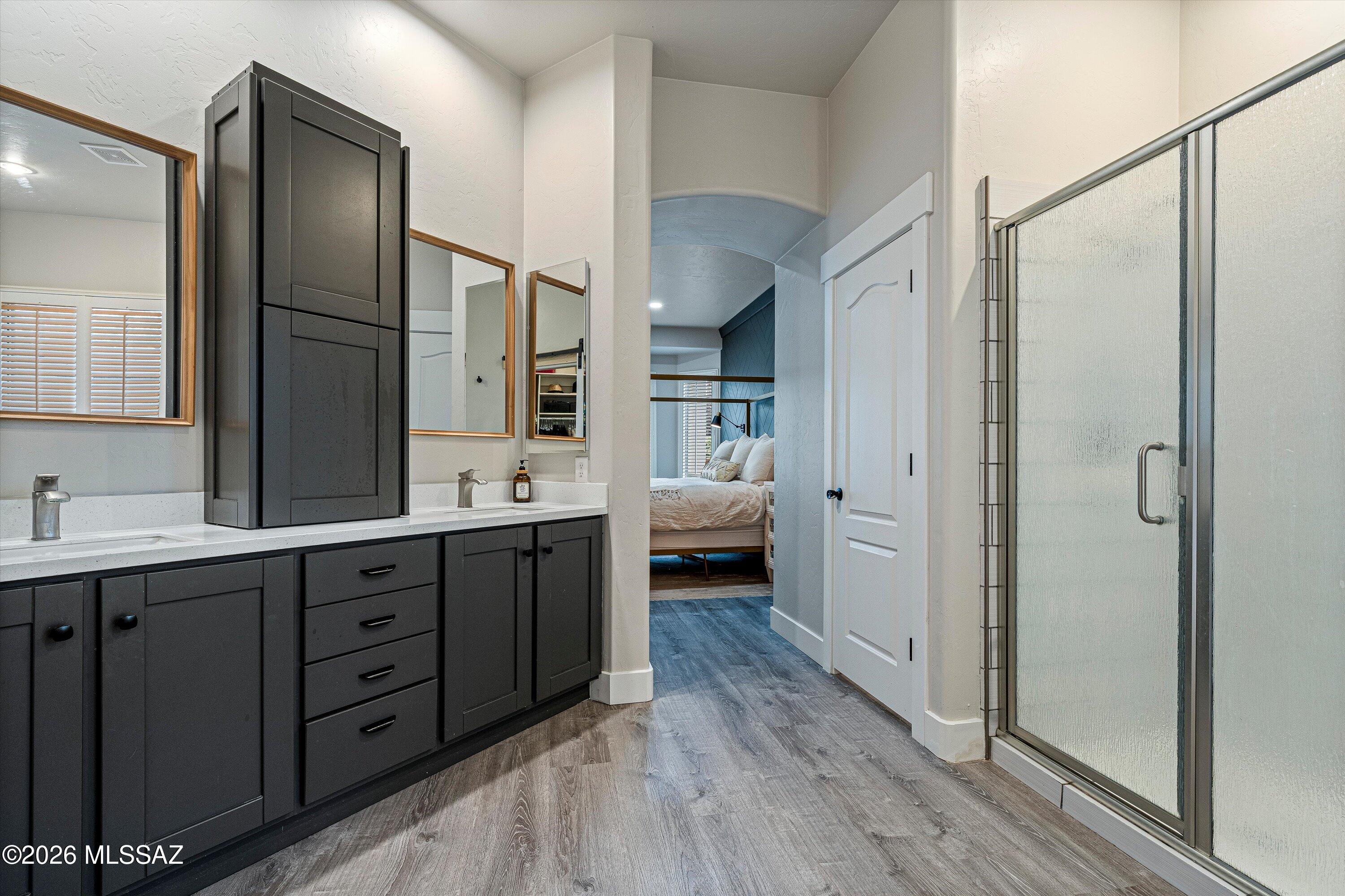 11976 N Thornbush Drive