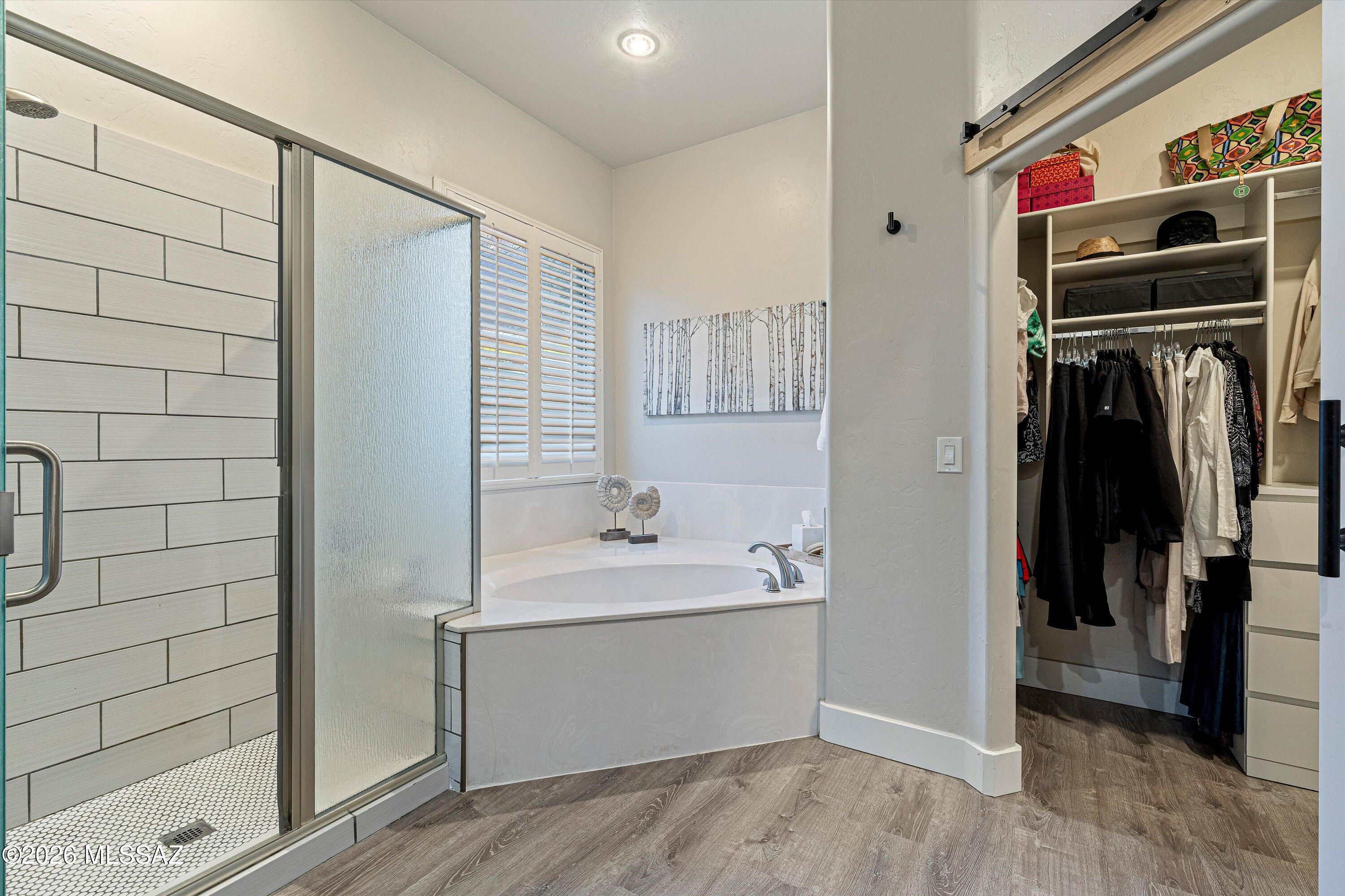 11976 N Thornbush Drive