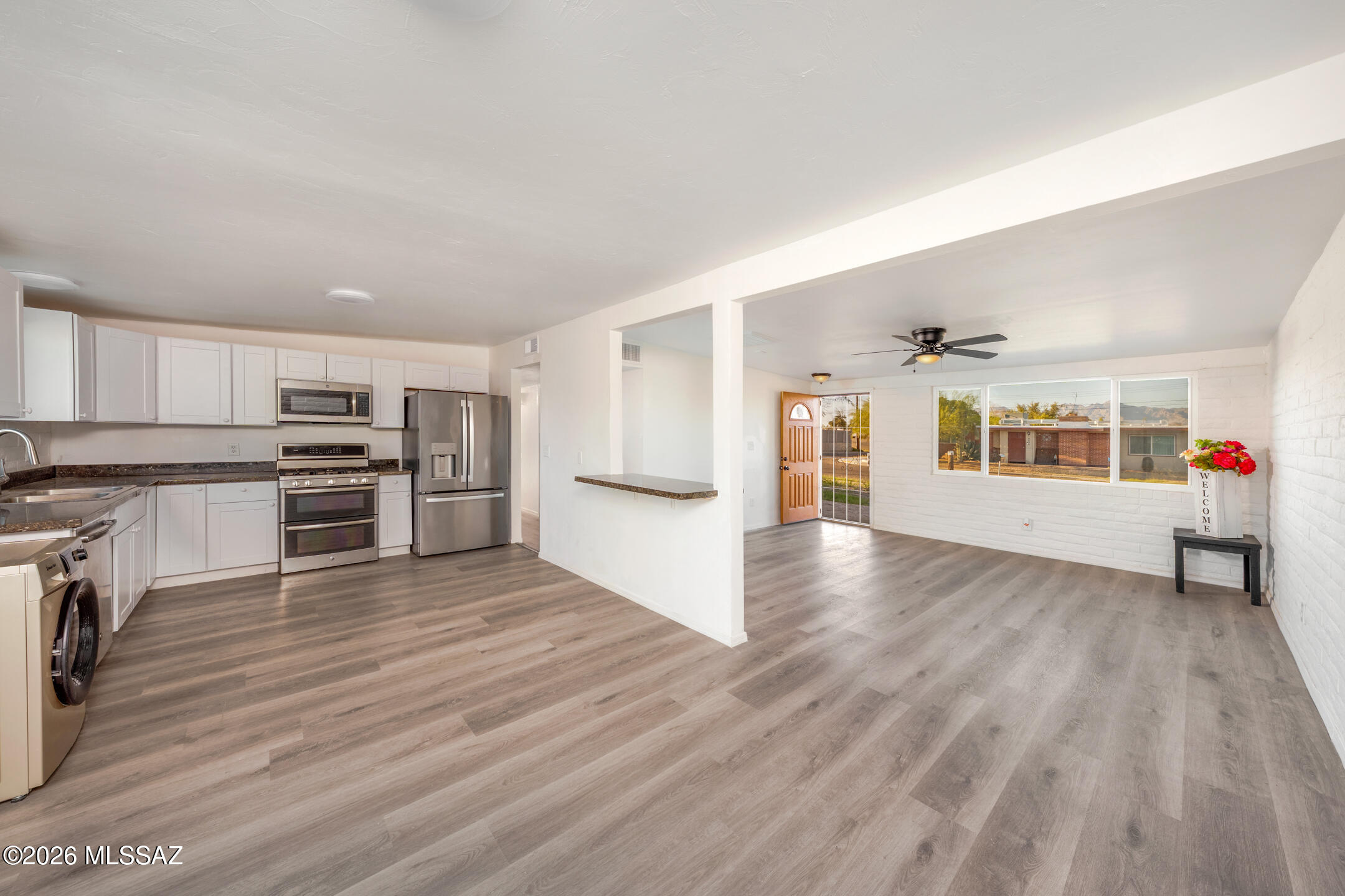 8032 E Victoria Drive