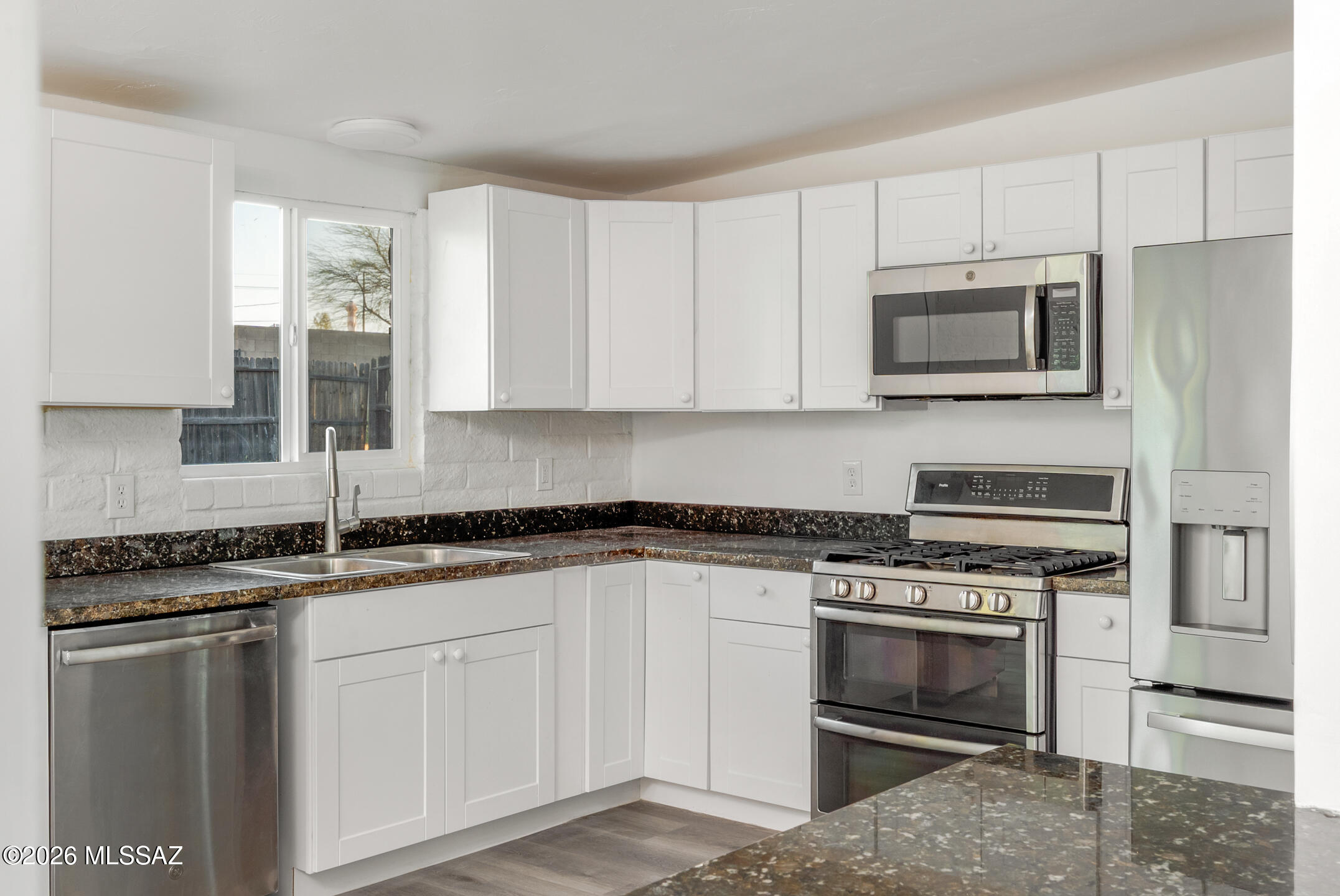 8032 E Victoria Drive