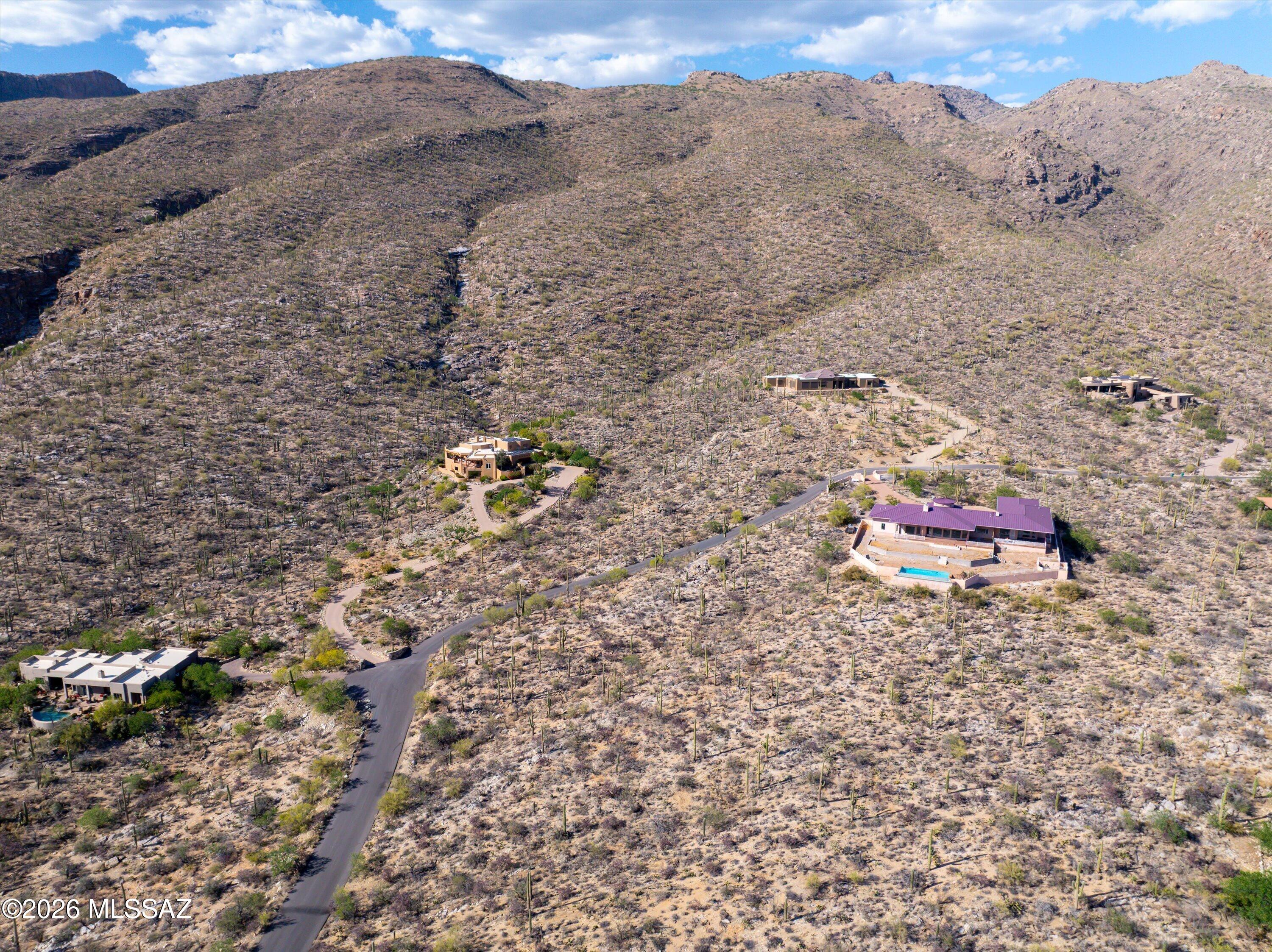 5400 N Avenida De La Colina 16