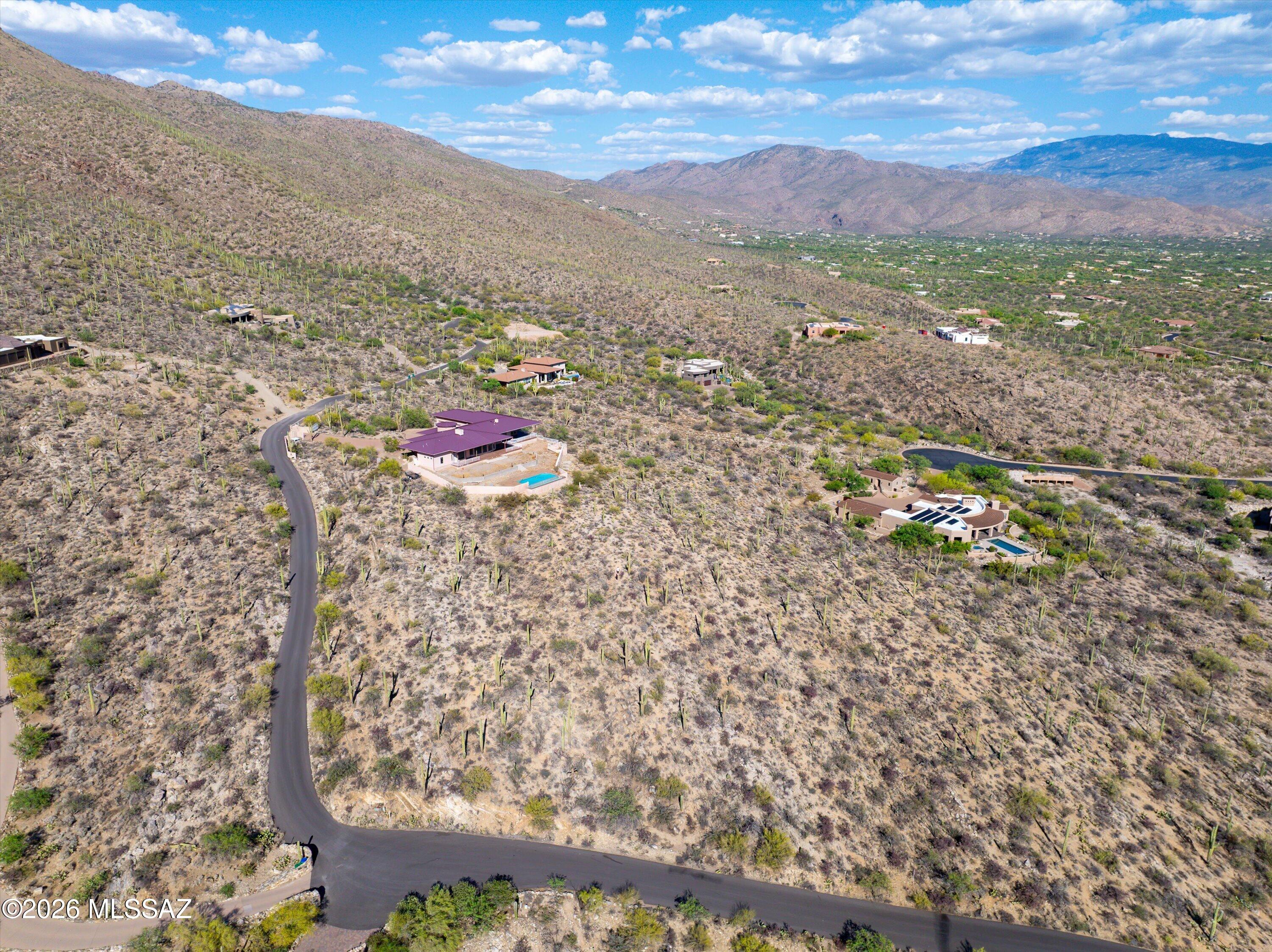 5400 N Avenida De La Colina 16