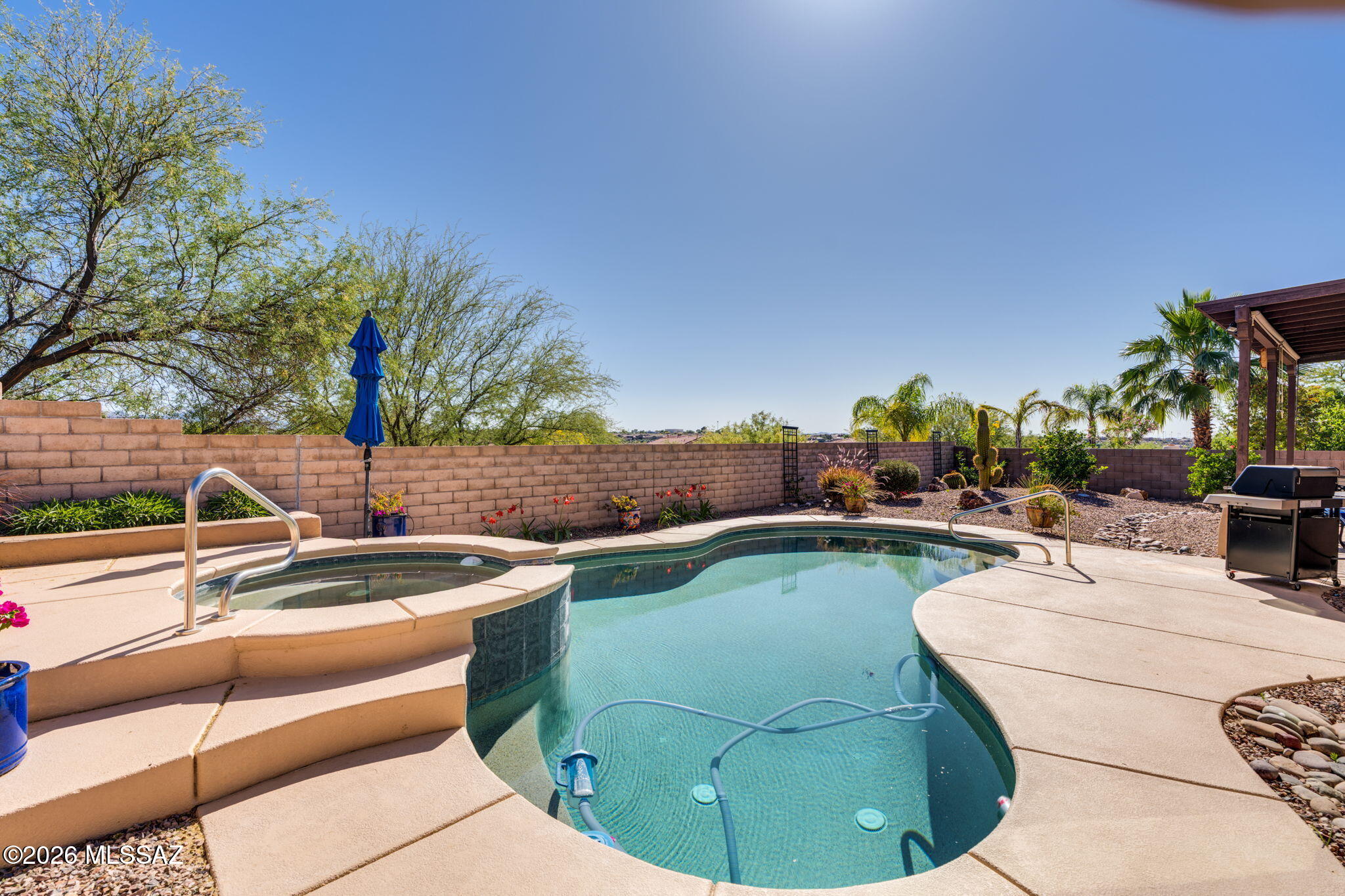 13834 E Red Hawk Sky Trail