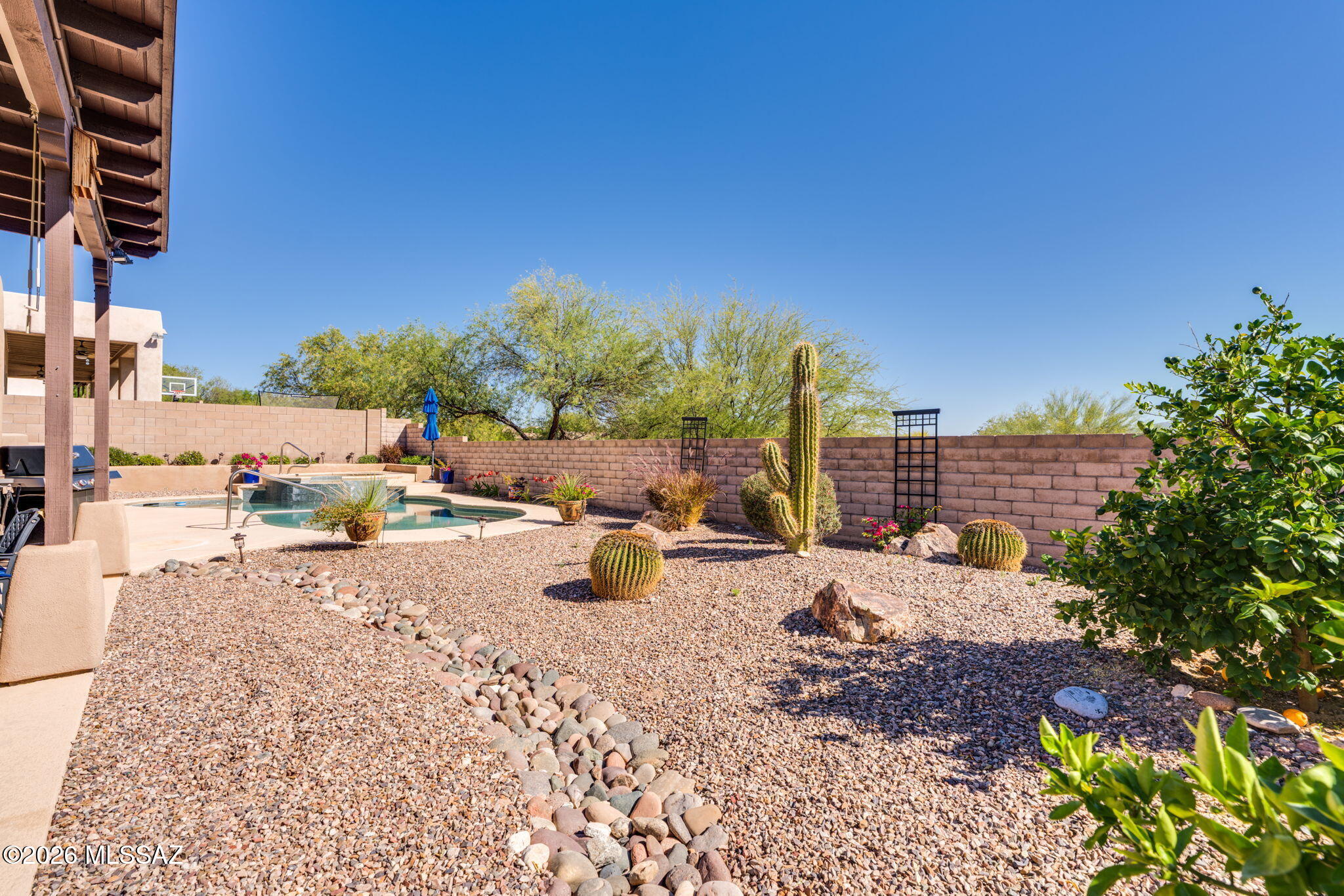 13834 E Red Hawk Sky Trail