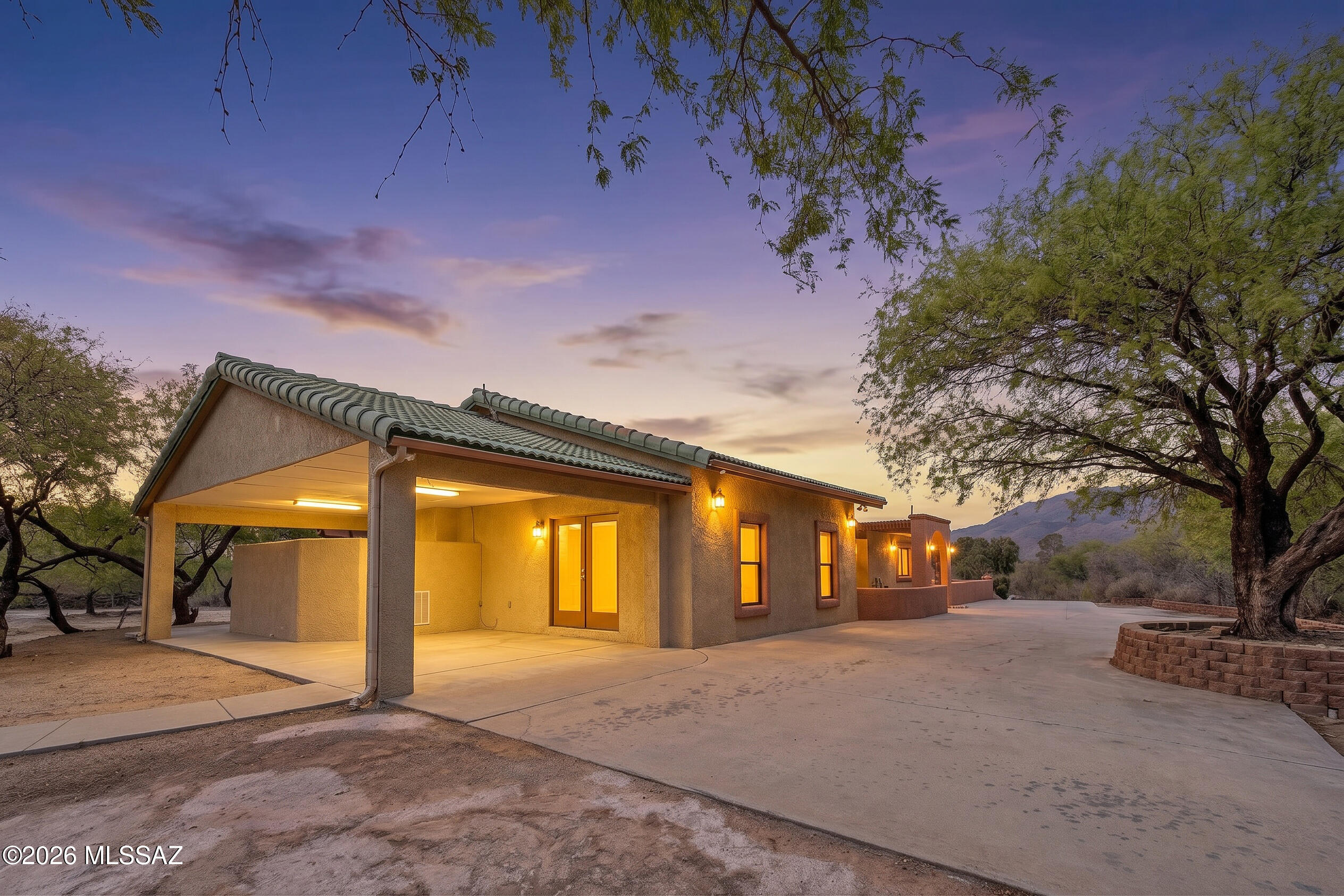 12471 E Speedway Boulevard