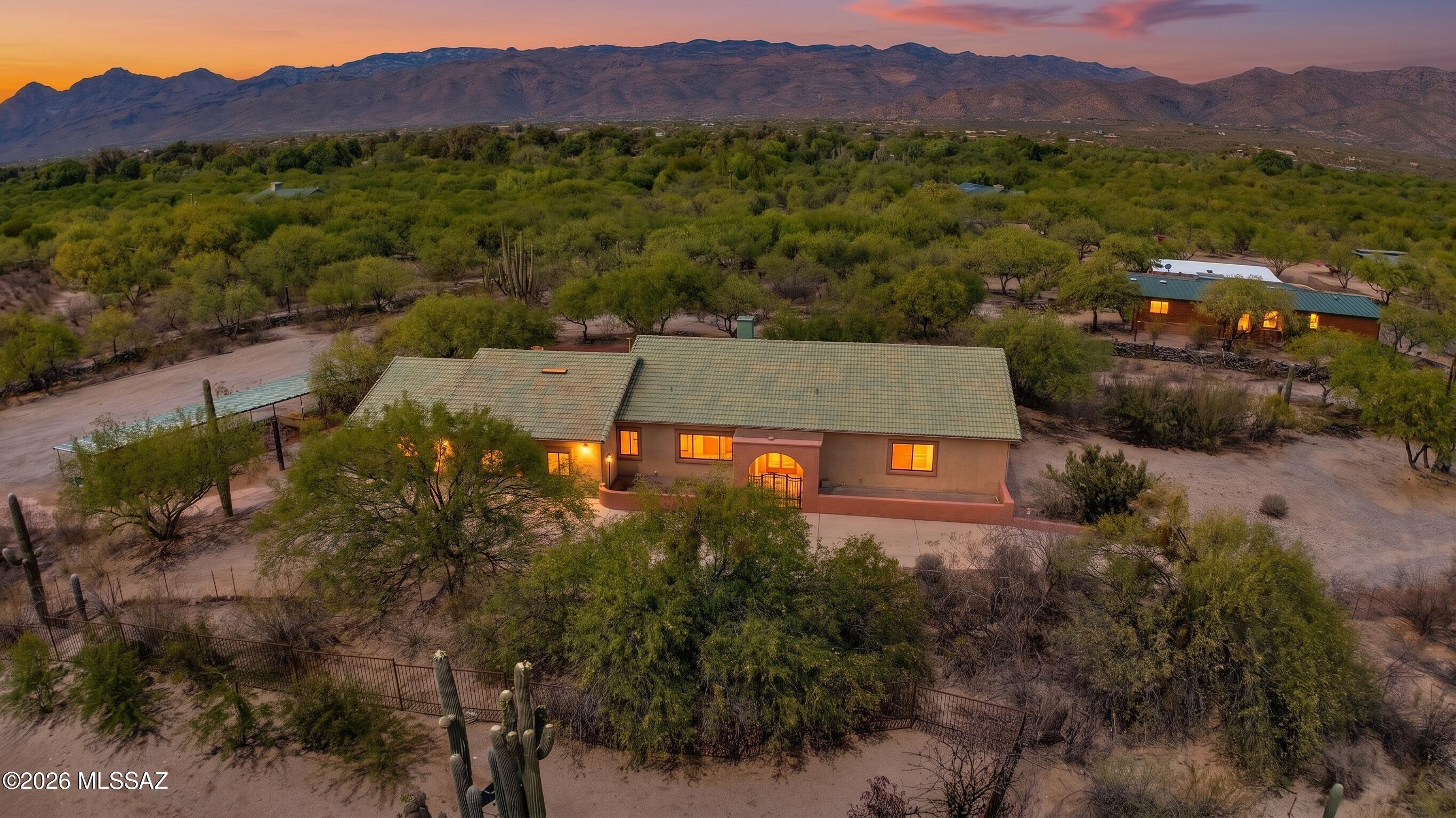 12471 E Speedway Boulevard