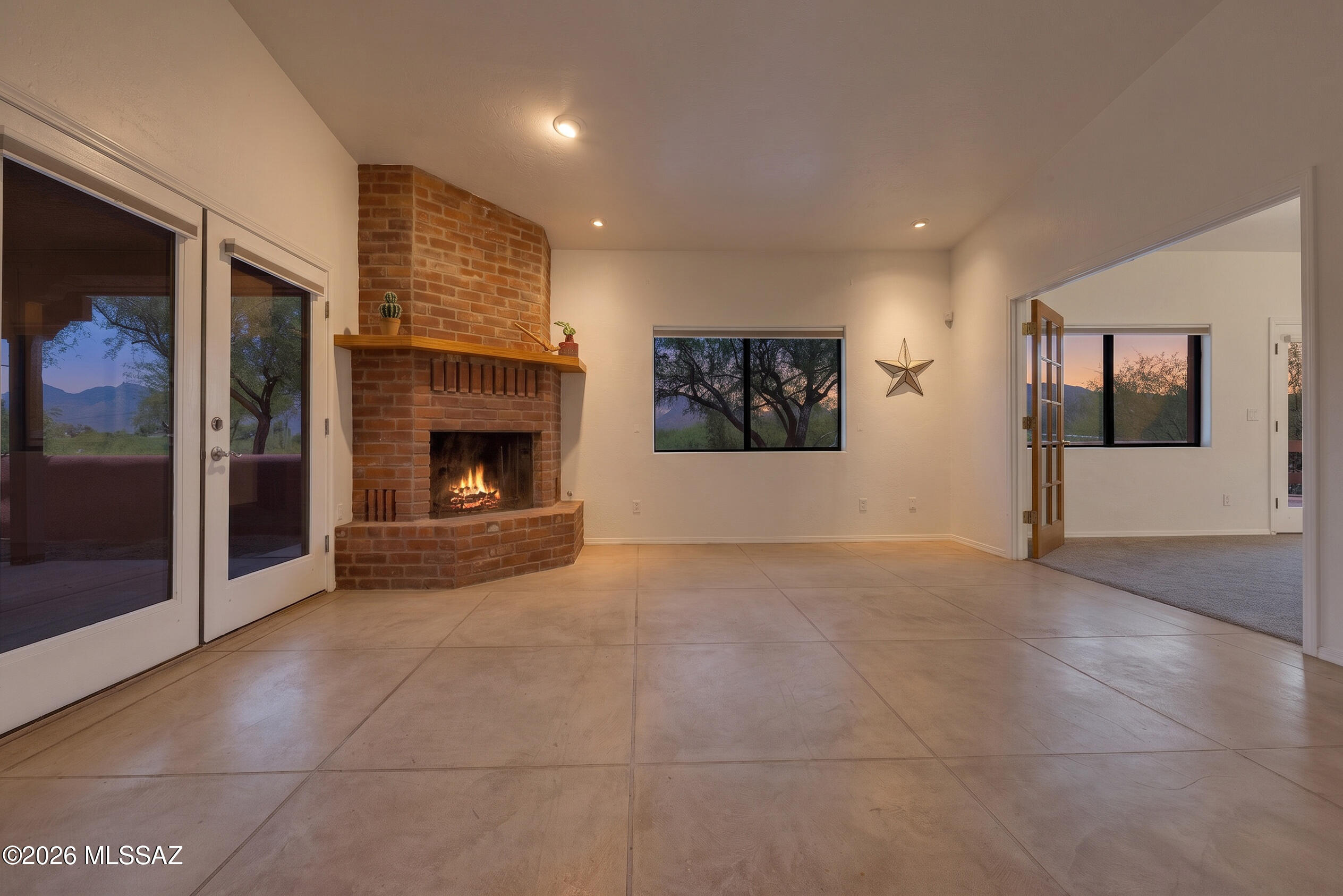 12471 E Speedway Boulevard