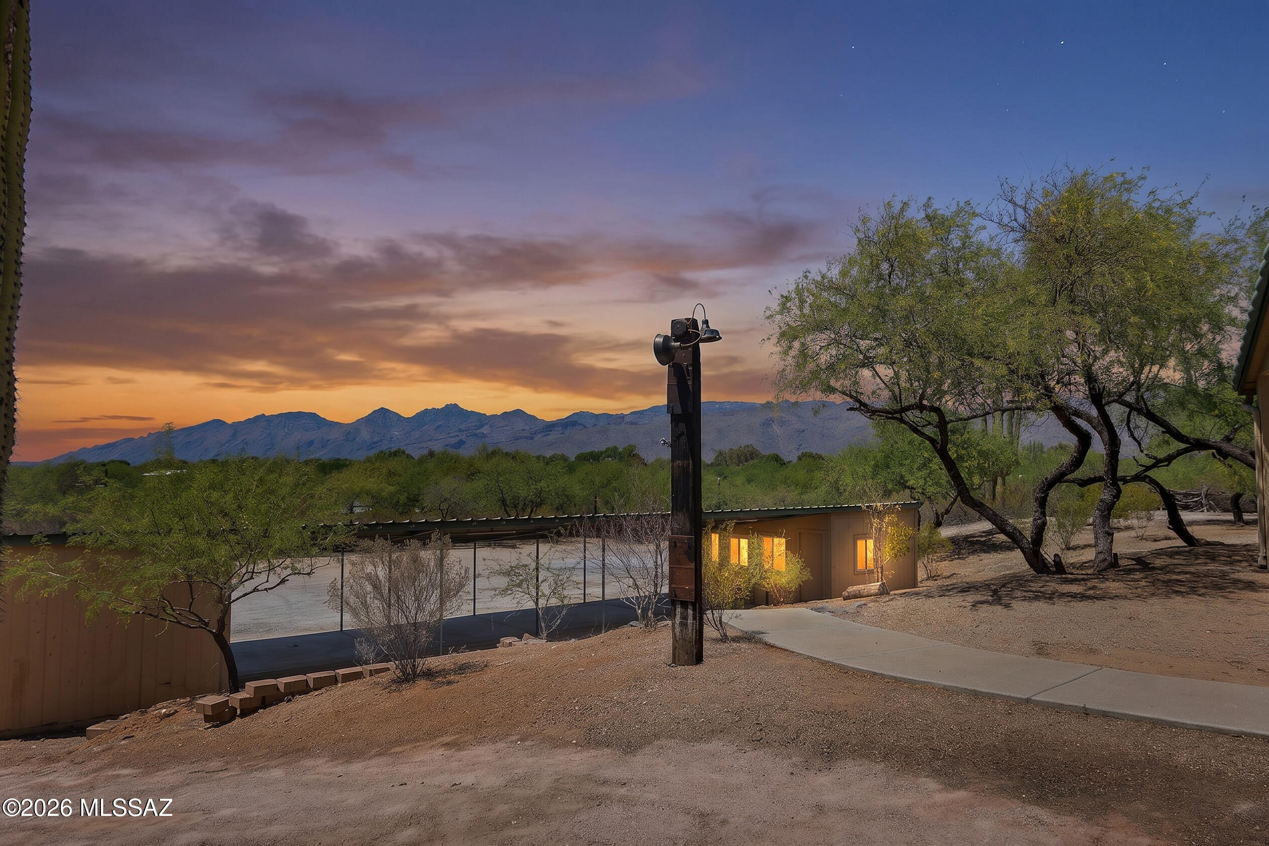 12471 E Speedway Boulevard