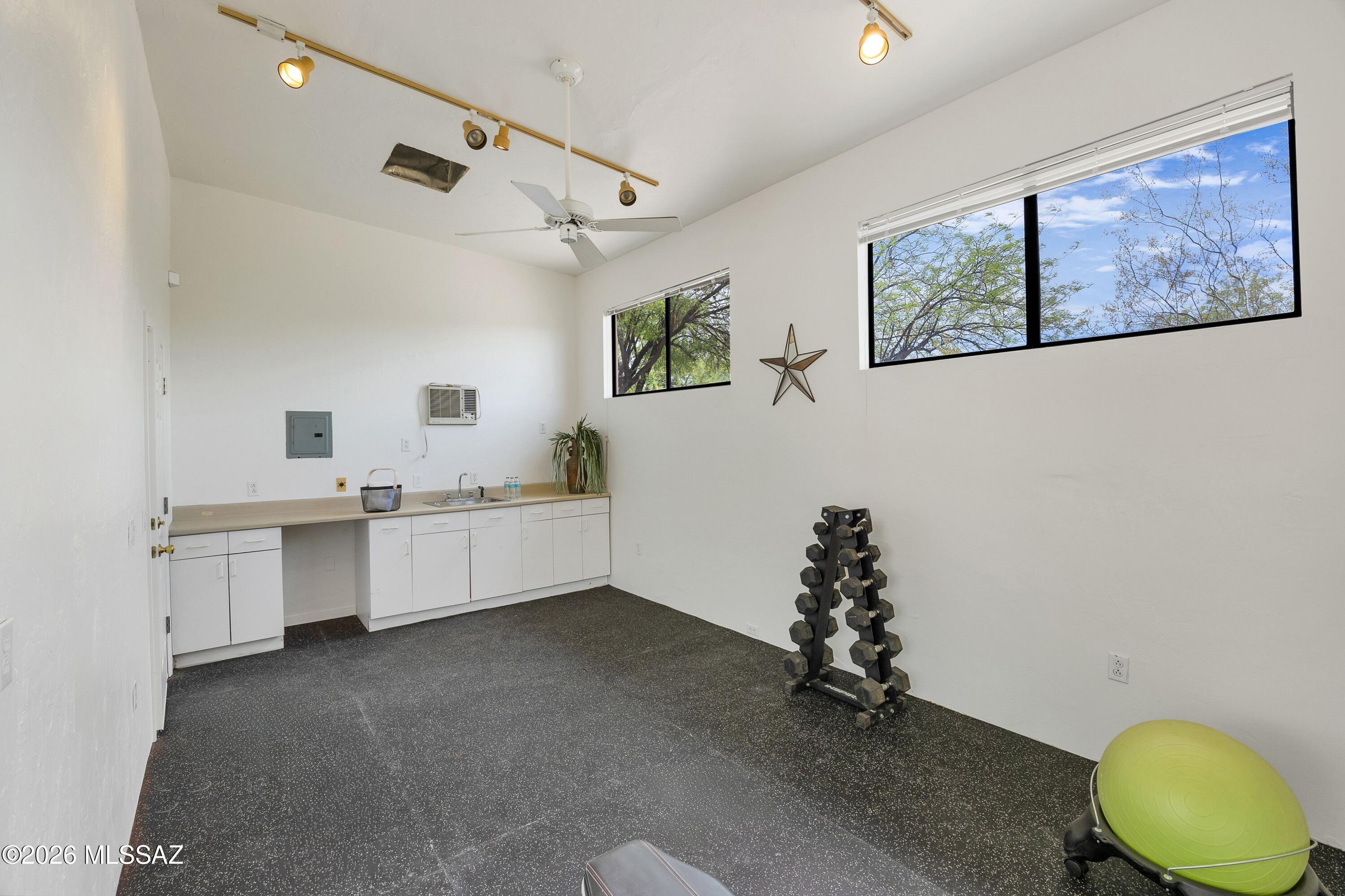 9060 E Indian Bend Road