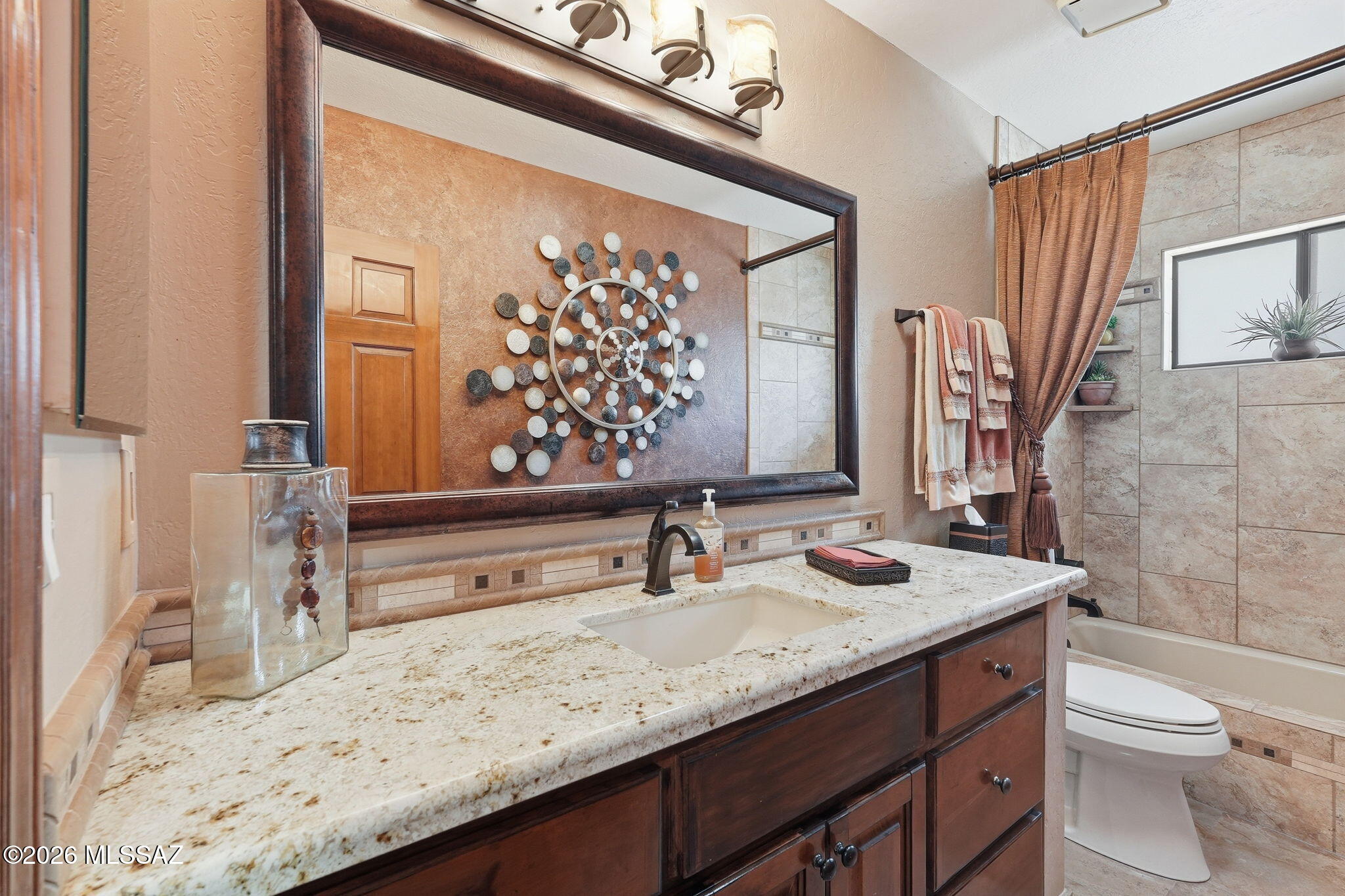 3901 N Rio Verde Vista Drive