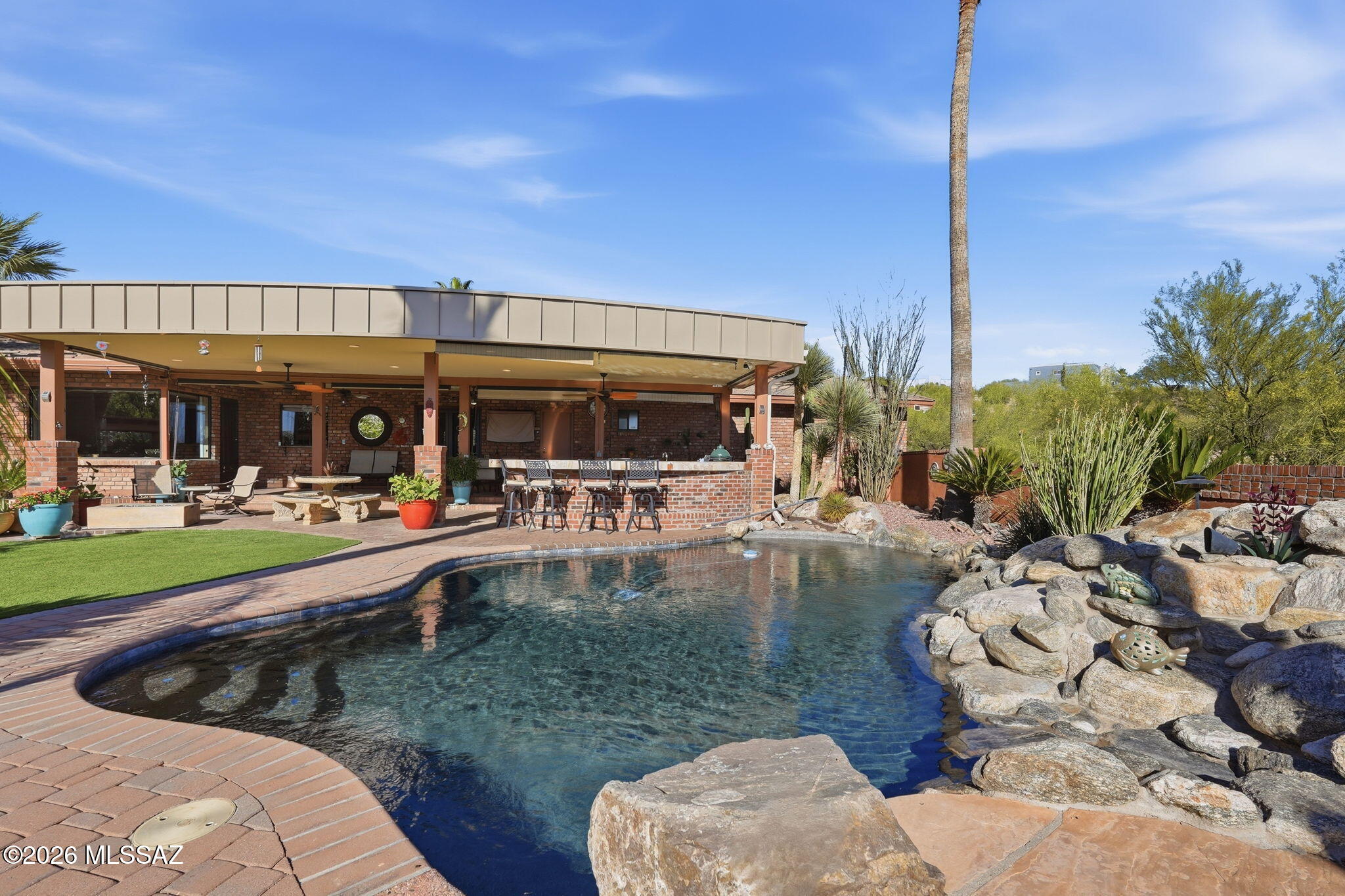 3901 N Rio Verde Vista Drive