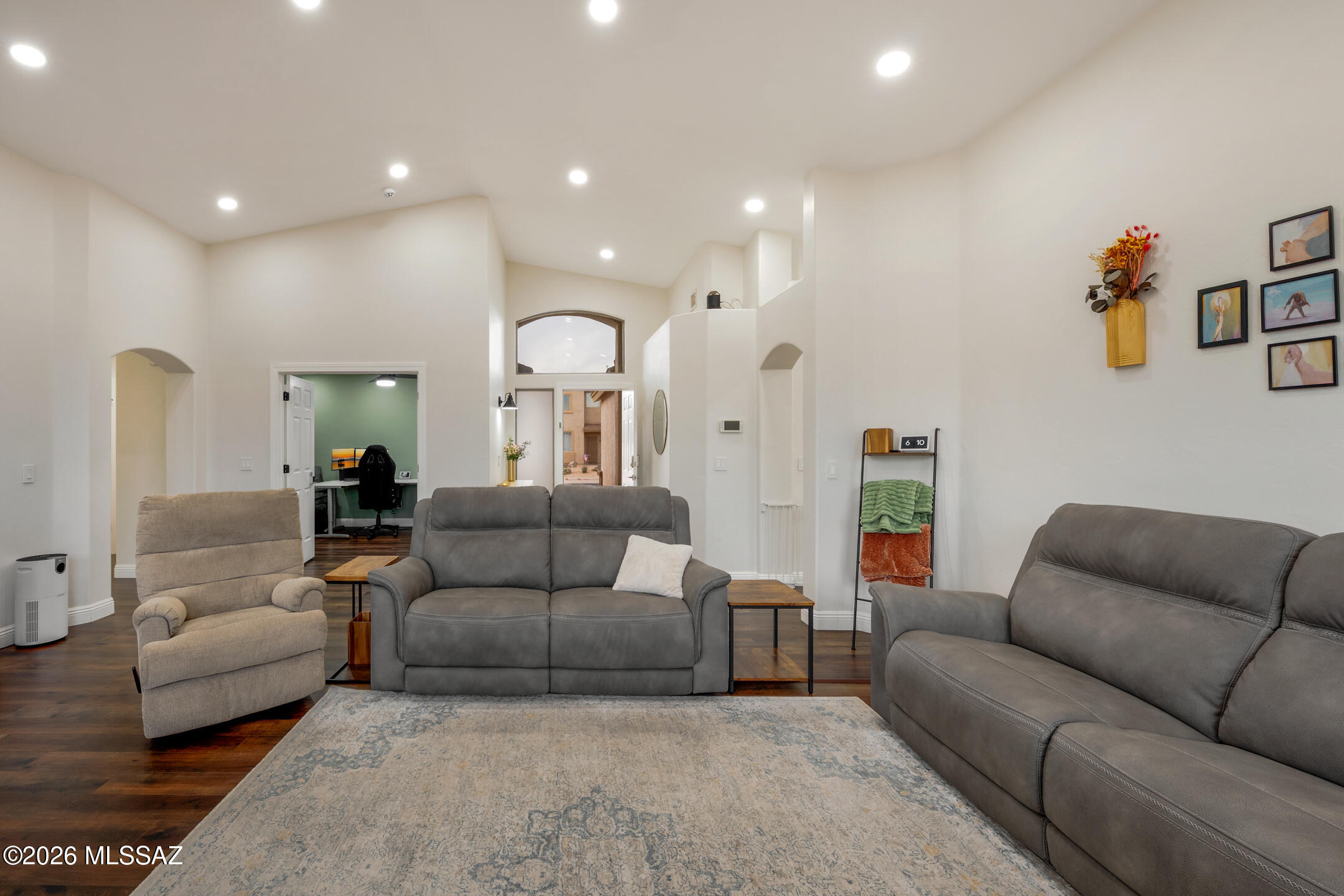 6399 W Royal Fern Drive