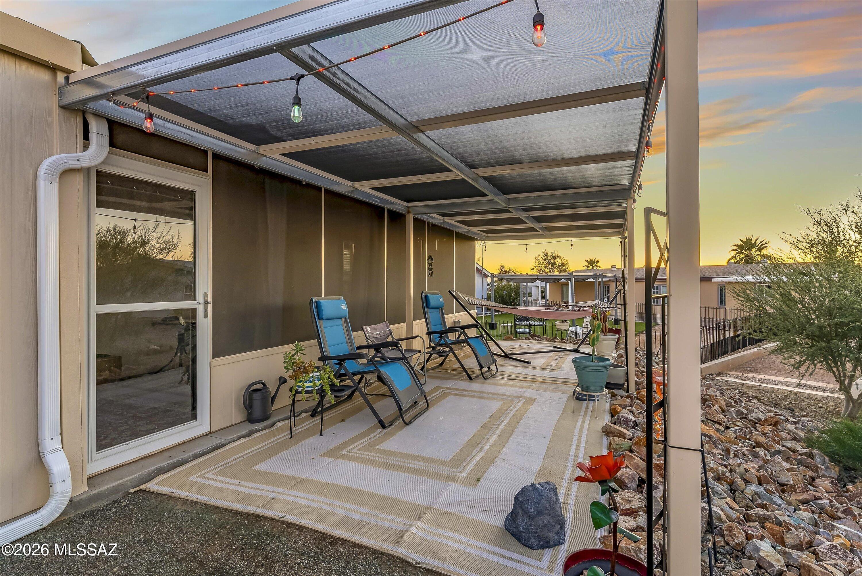 3514 S Rose Gold Avenue