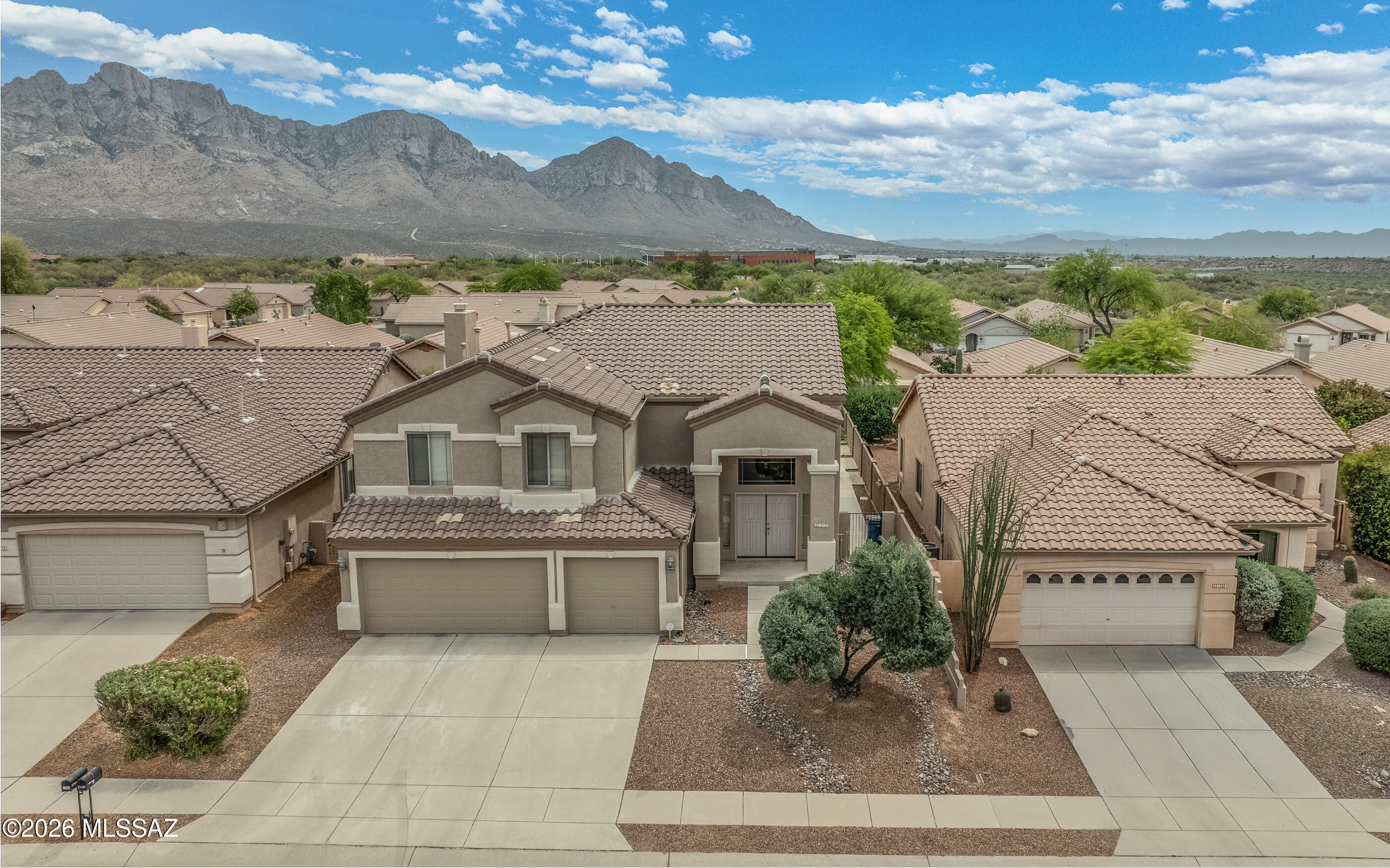 2196 E Rio Vistoso Lane