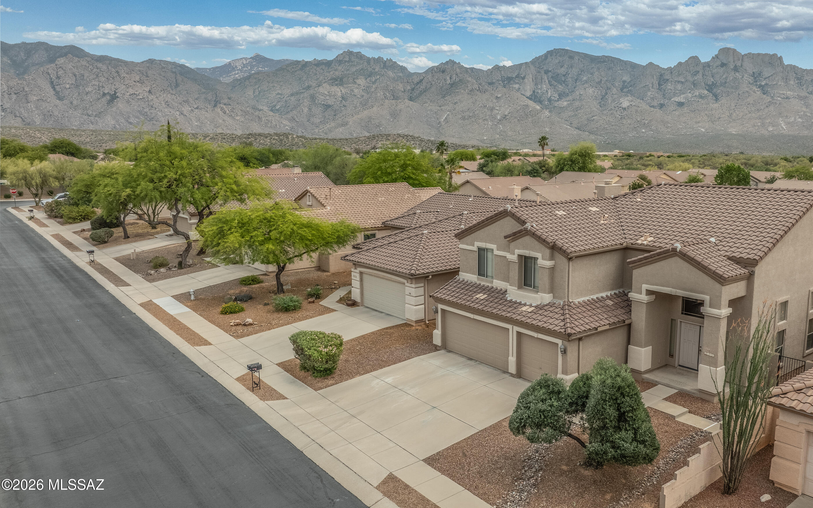2196 E Rio Vistoso Lane