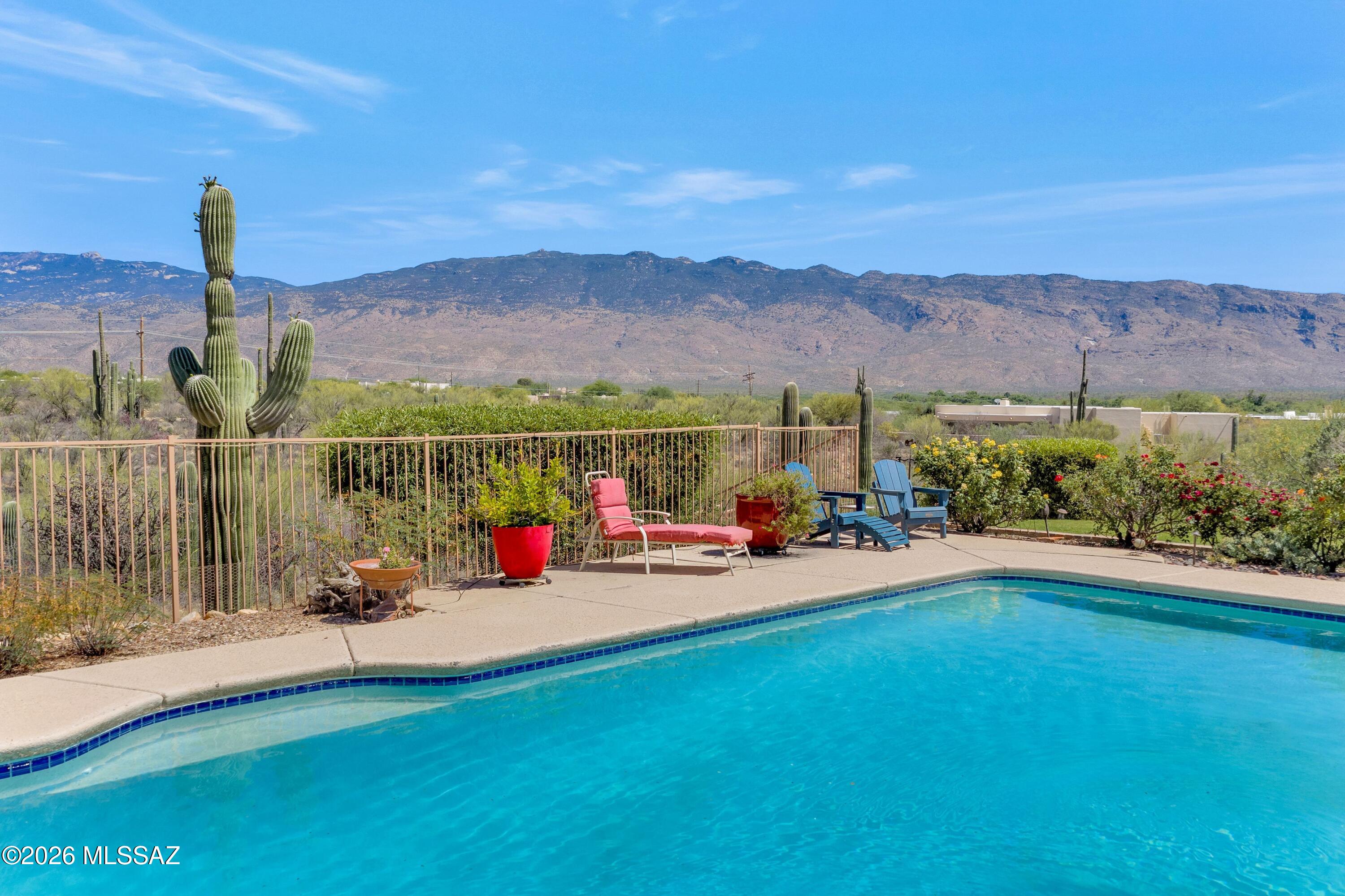 2210 N Arbor Vista Drive
