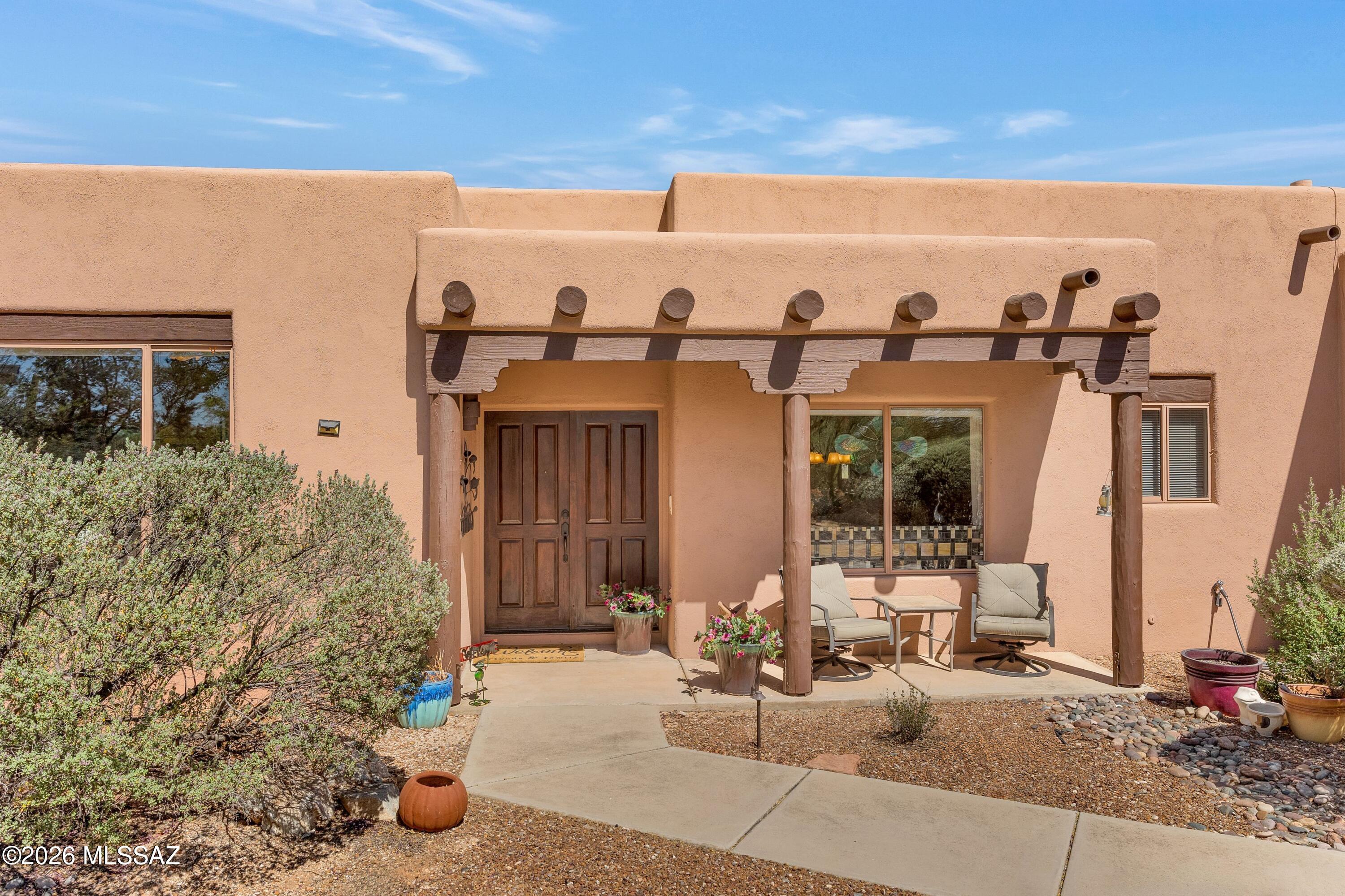 2210 N Arbor Vista Drive