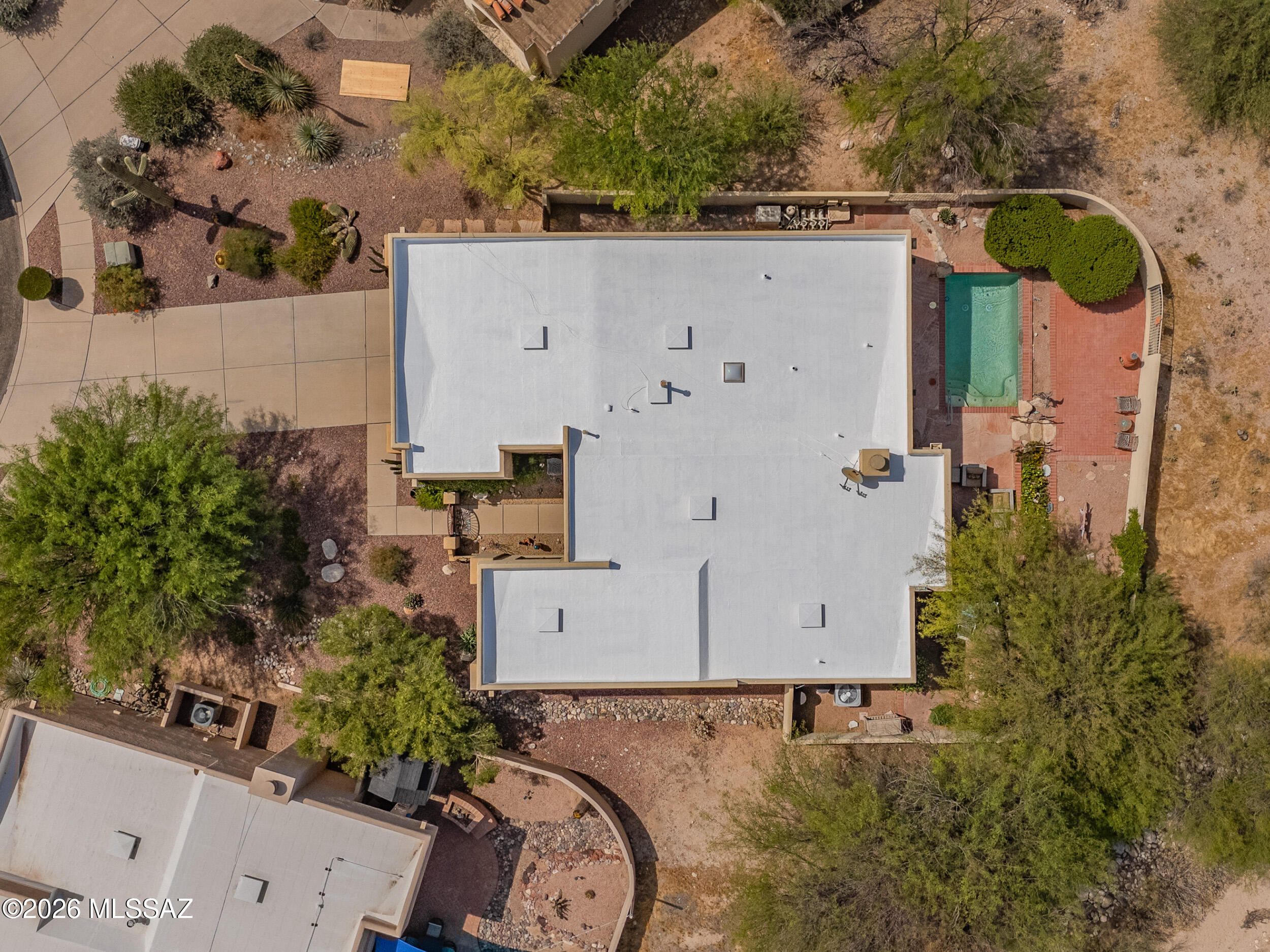 3776 N Creekside Place