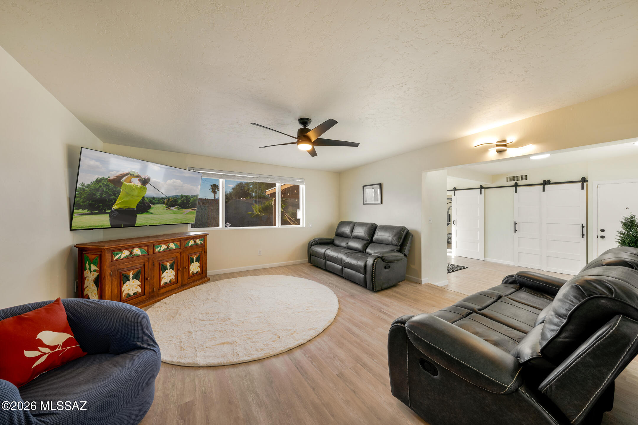 9529 E Harrison Circle