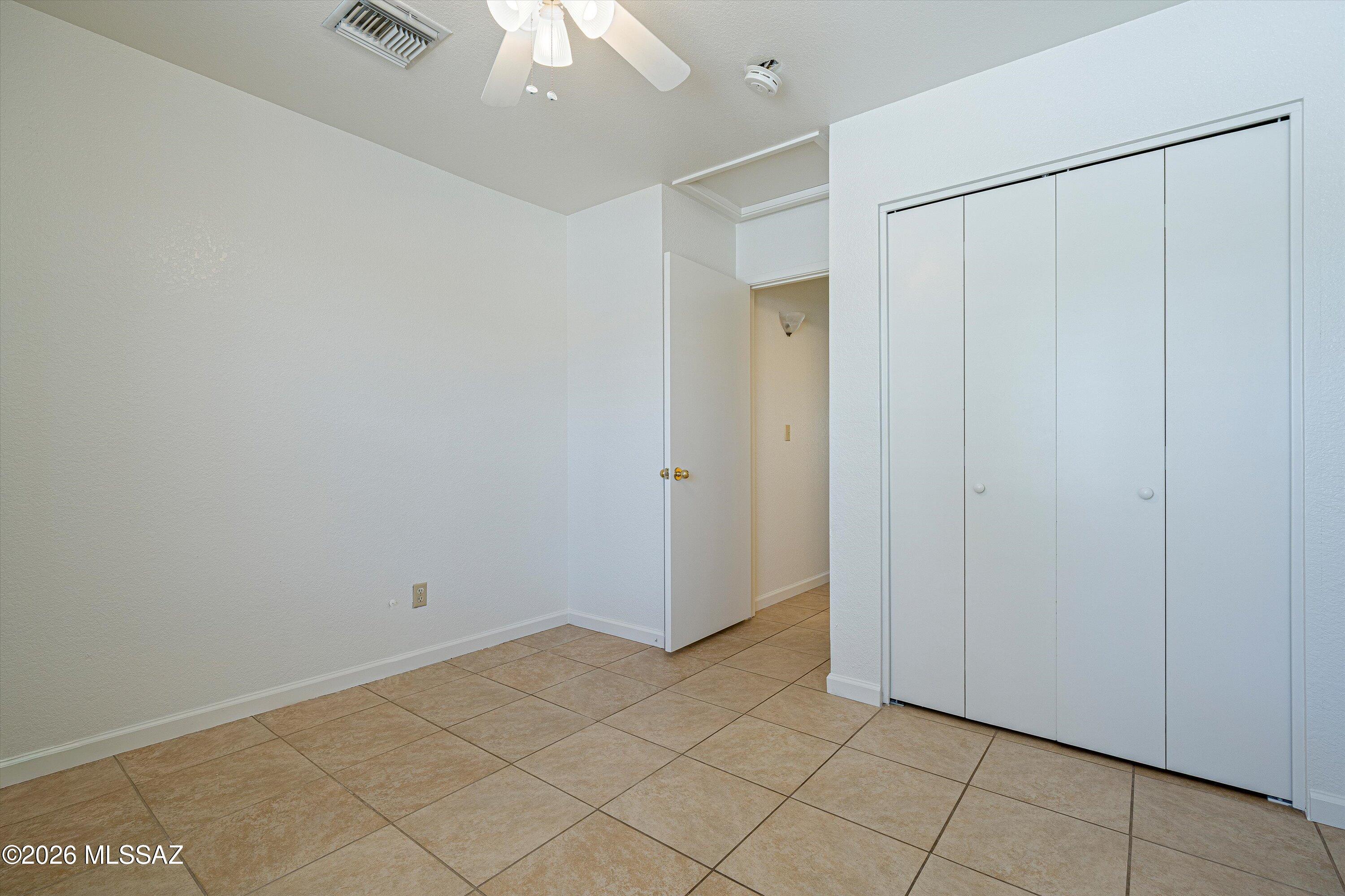 2610 W Chamberlain Street