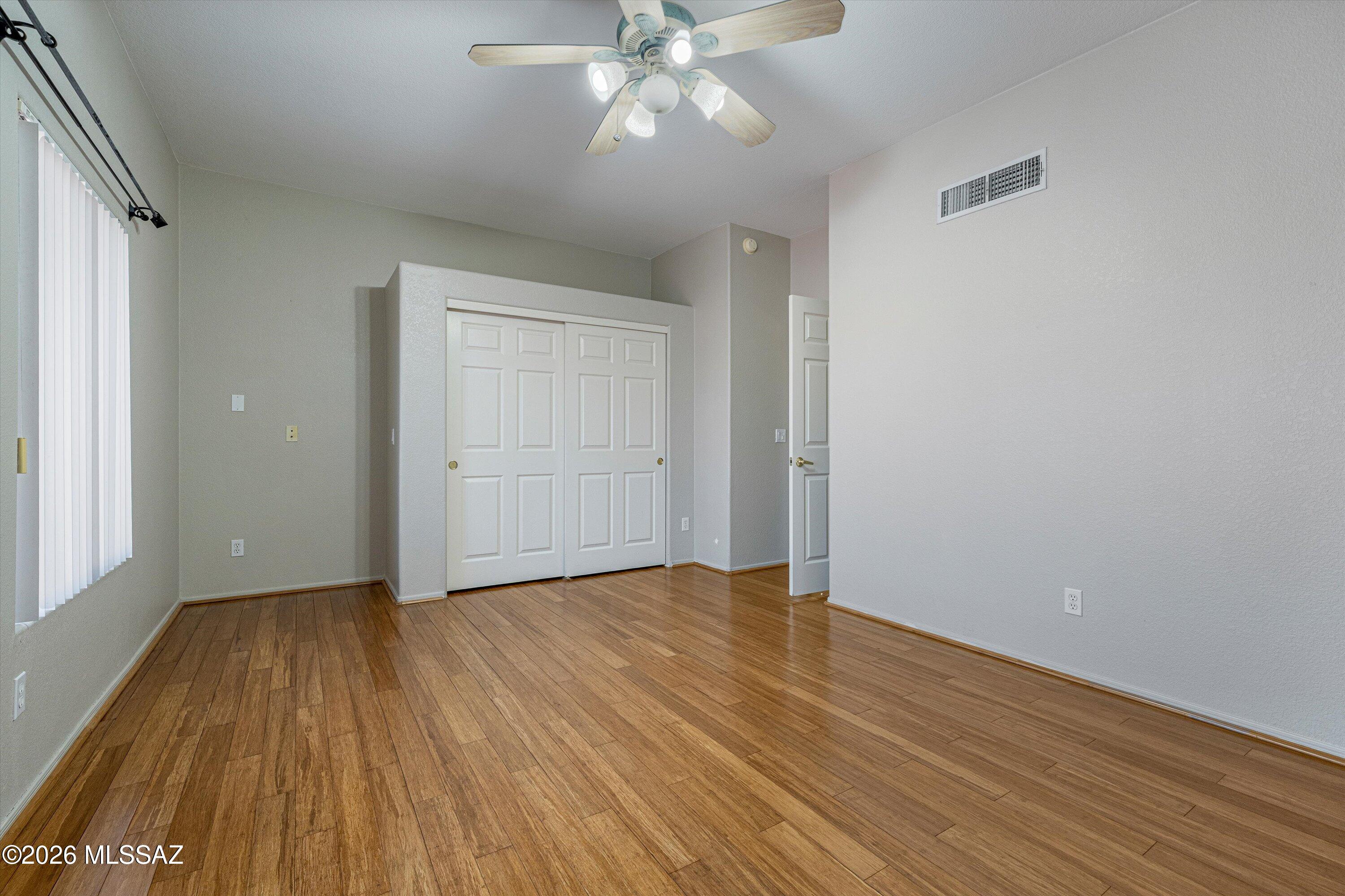 6035 W Ten Star Drive