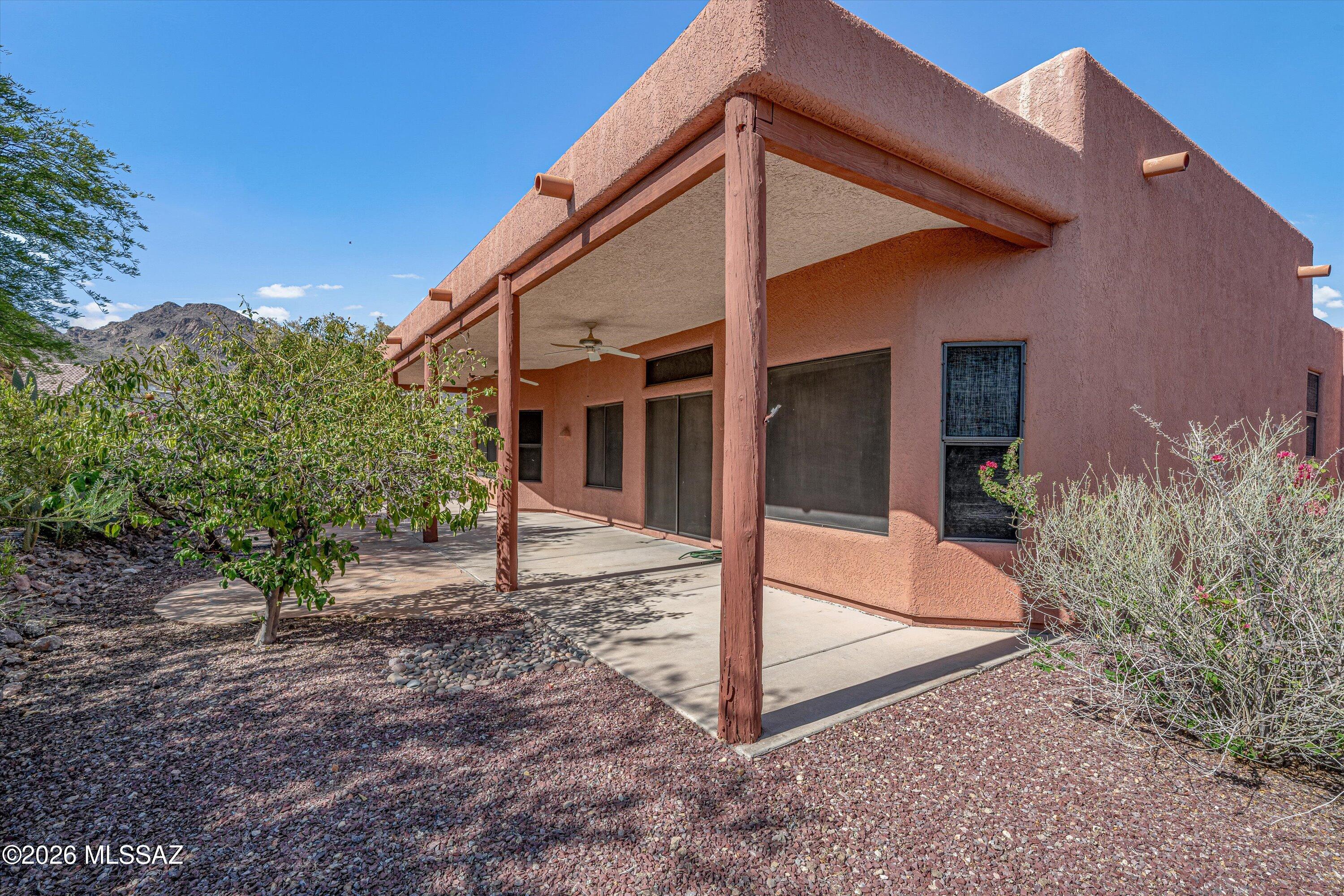 6035 W Ten Star Drive