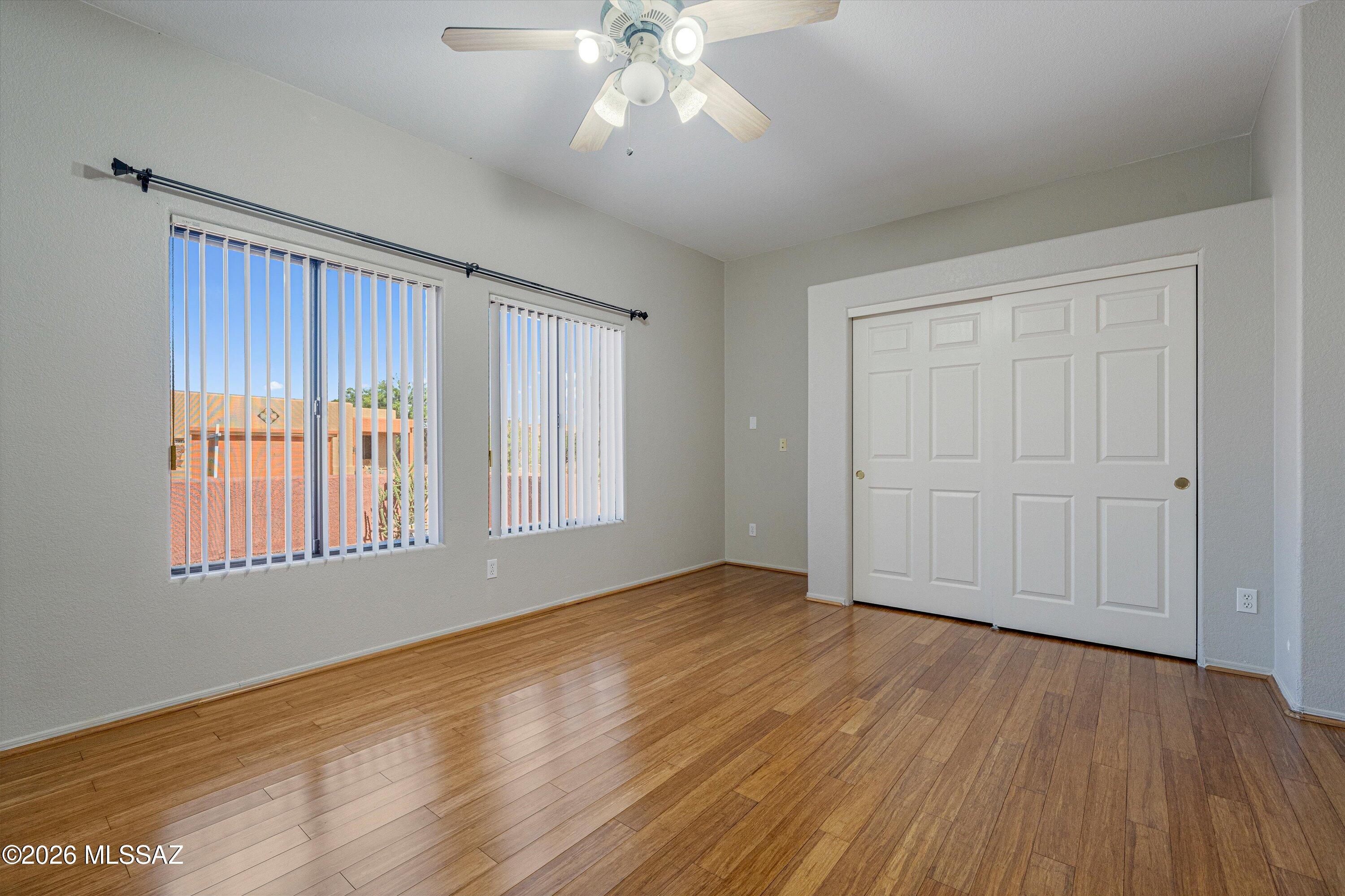 6035 W Ten Star Drive