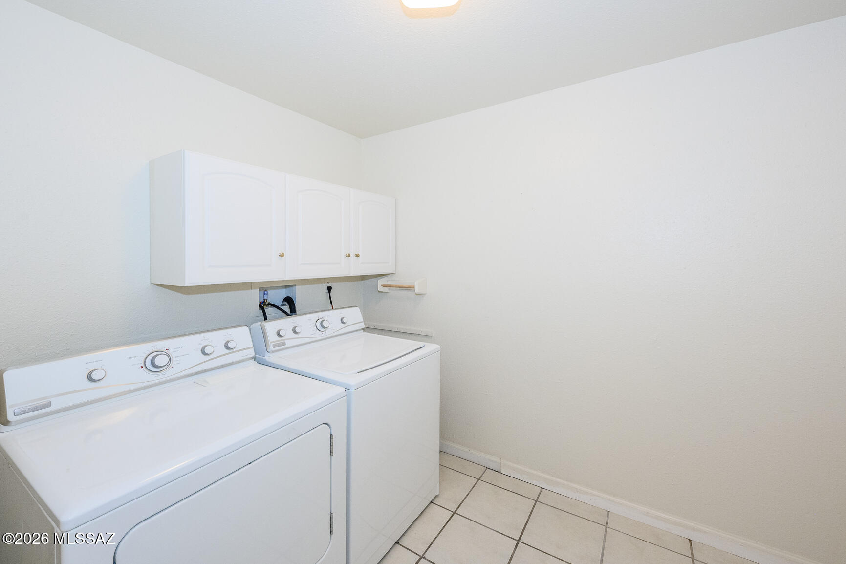 2406 N Shade Tree Circle