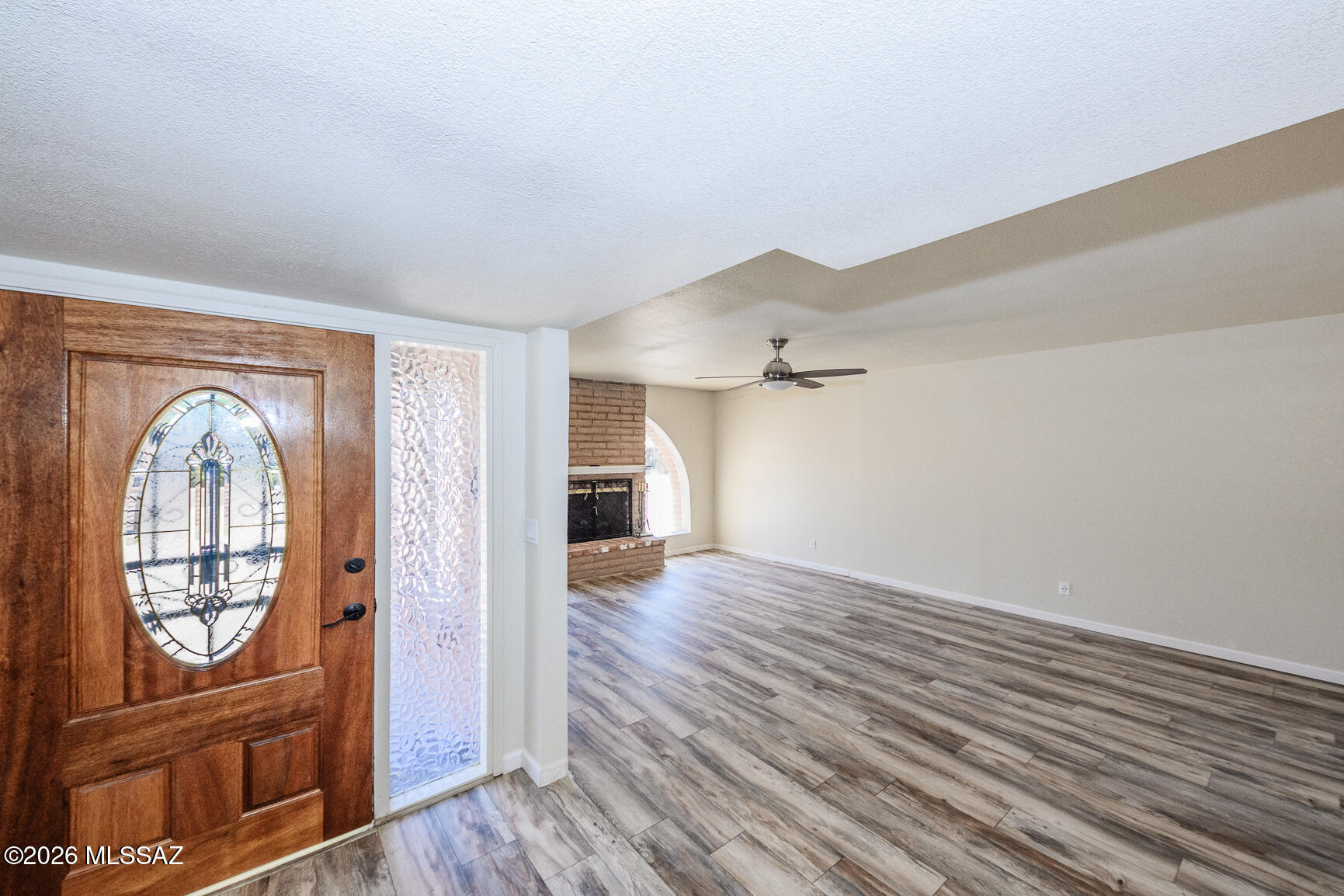 2406 N Shade Tree Circle