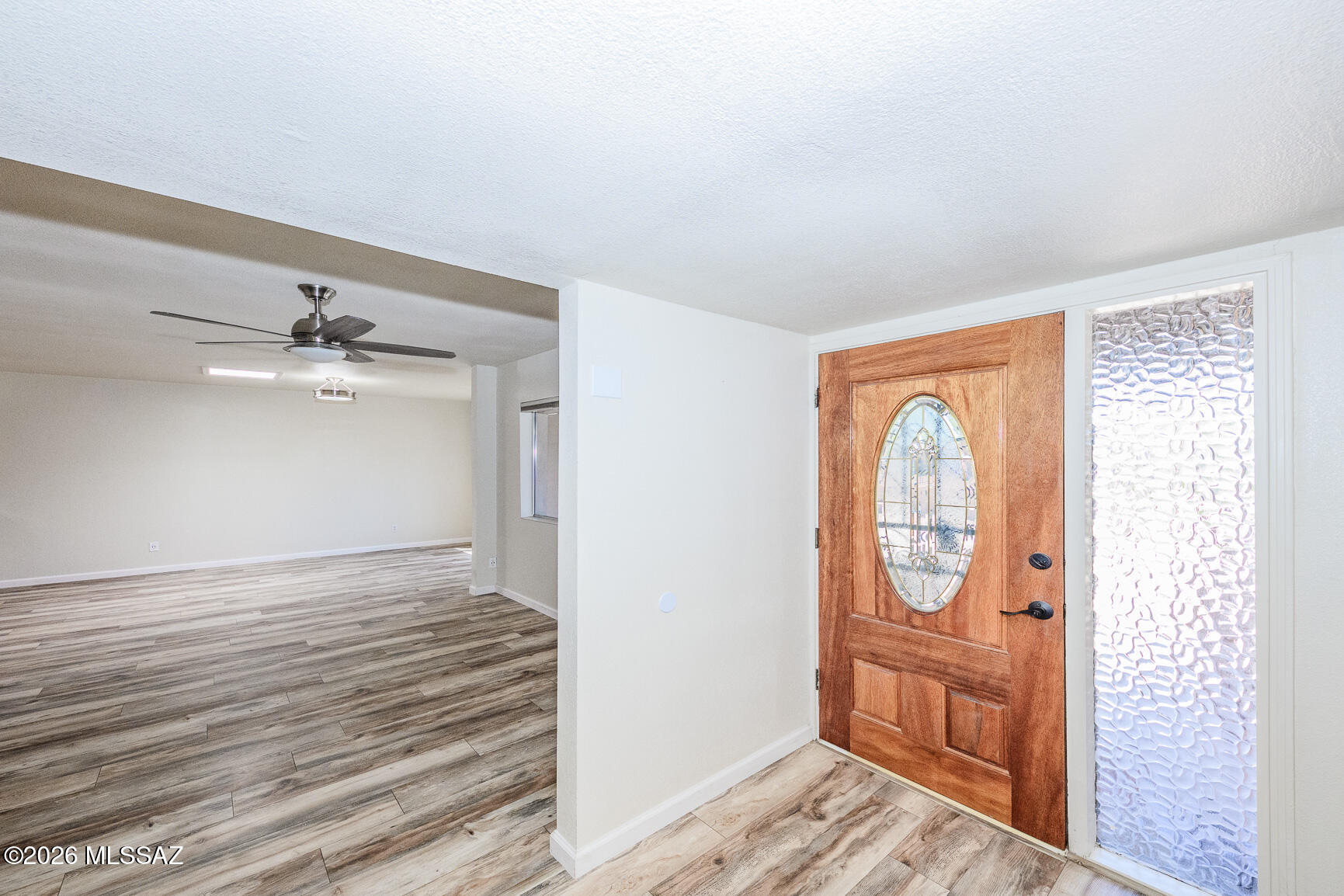 2406 N Shade Tree Circle
