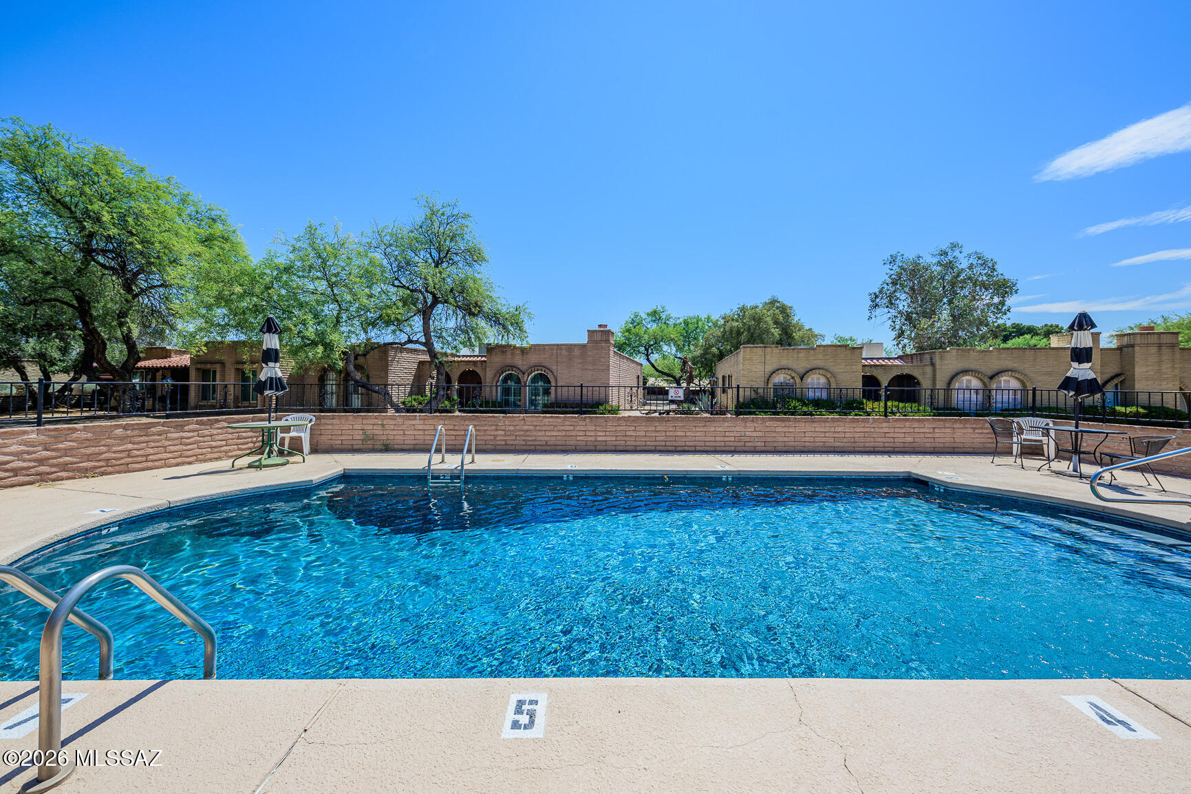 2406 N Shade Tree Circle