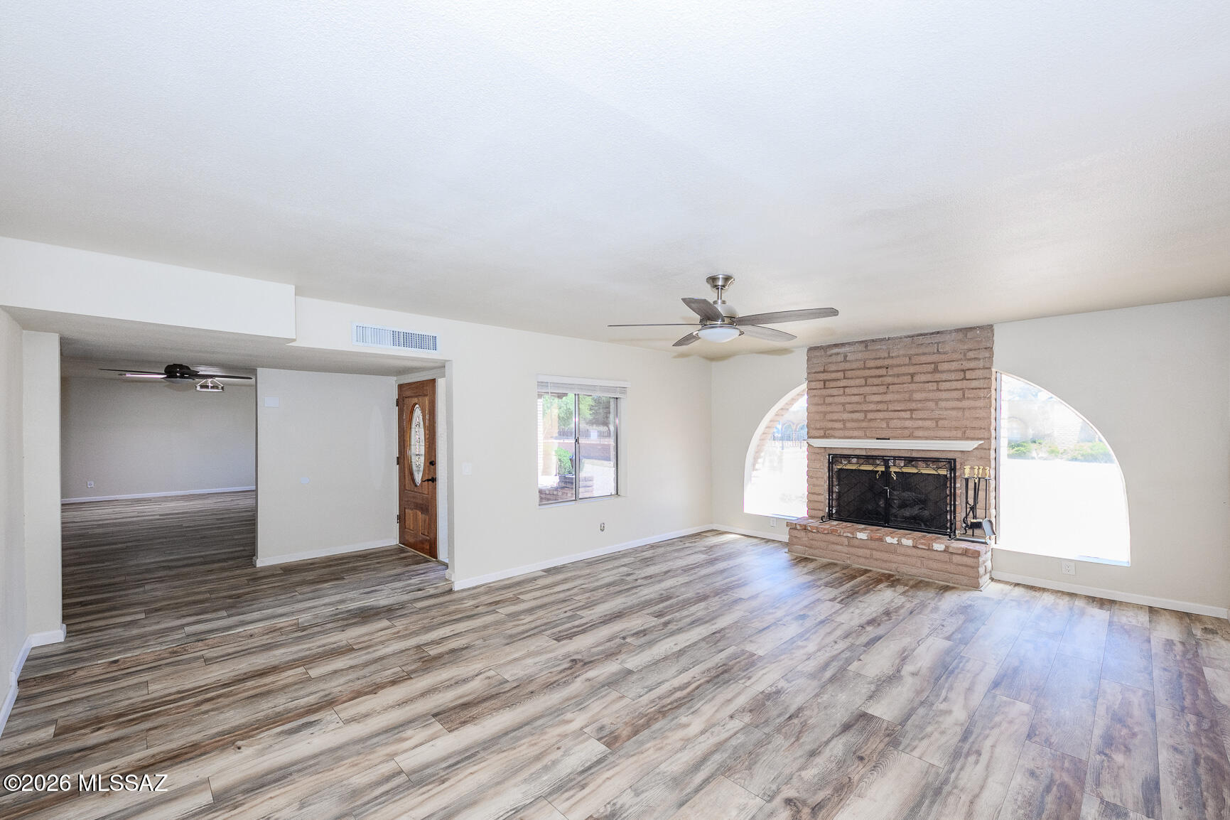 2406 N Shade Tree Circle