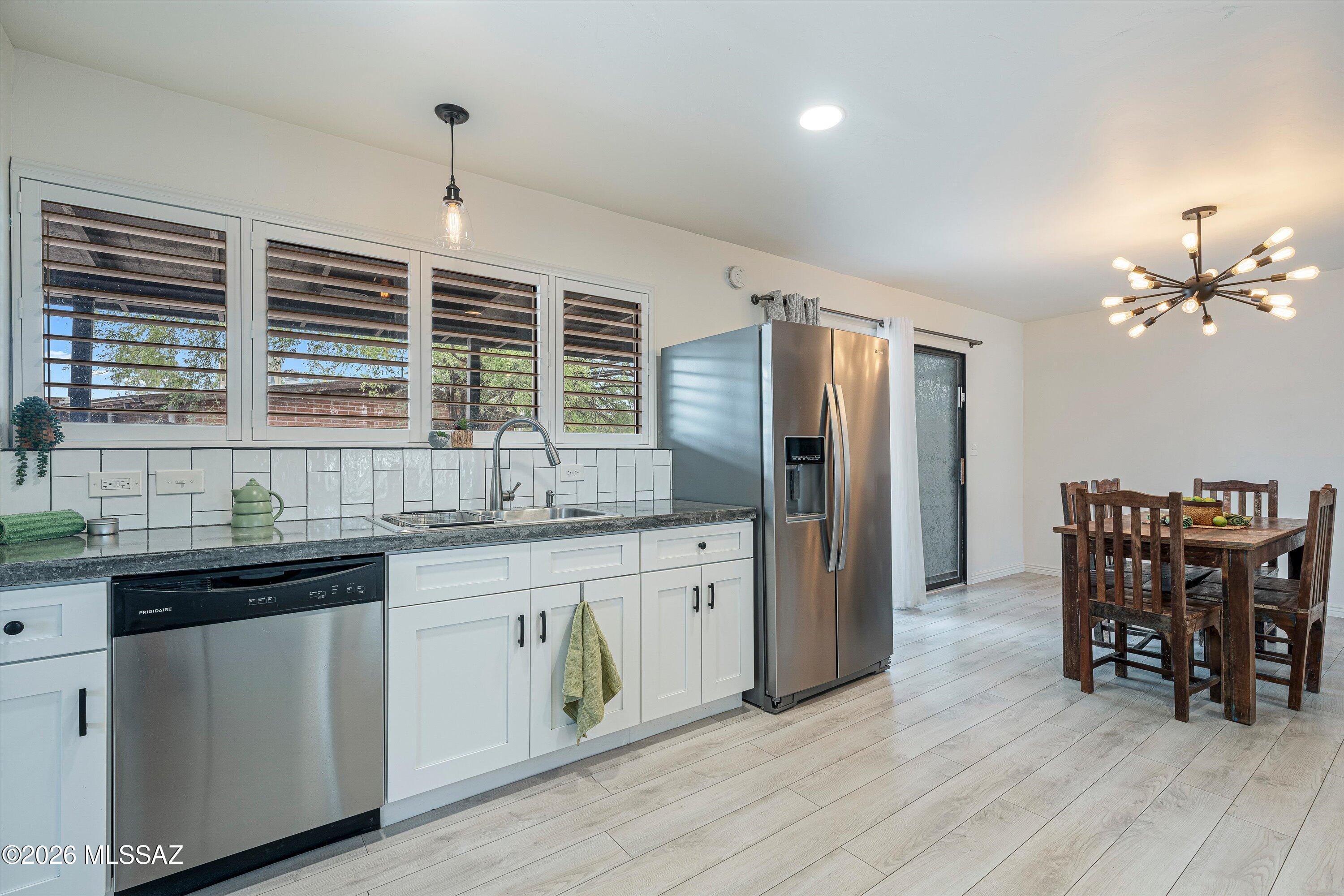 8302 E Kenyon Drive
