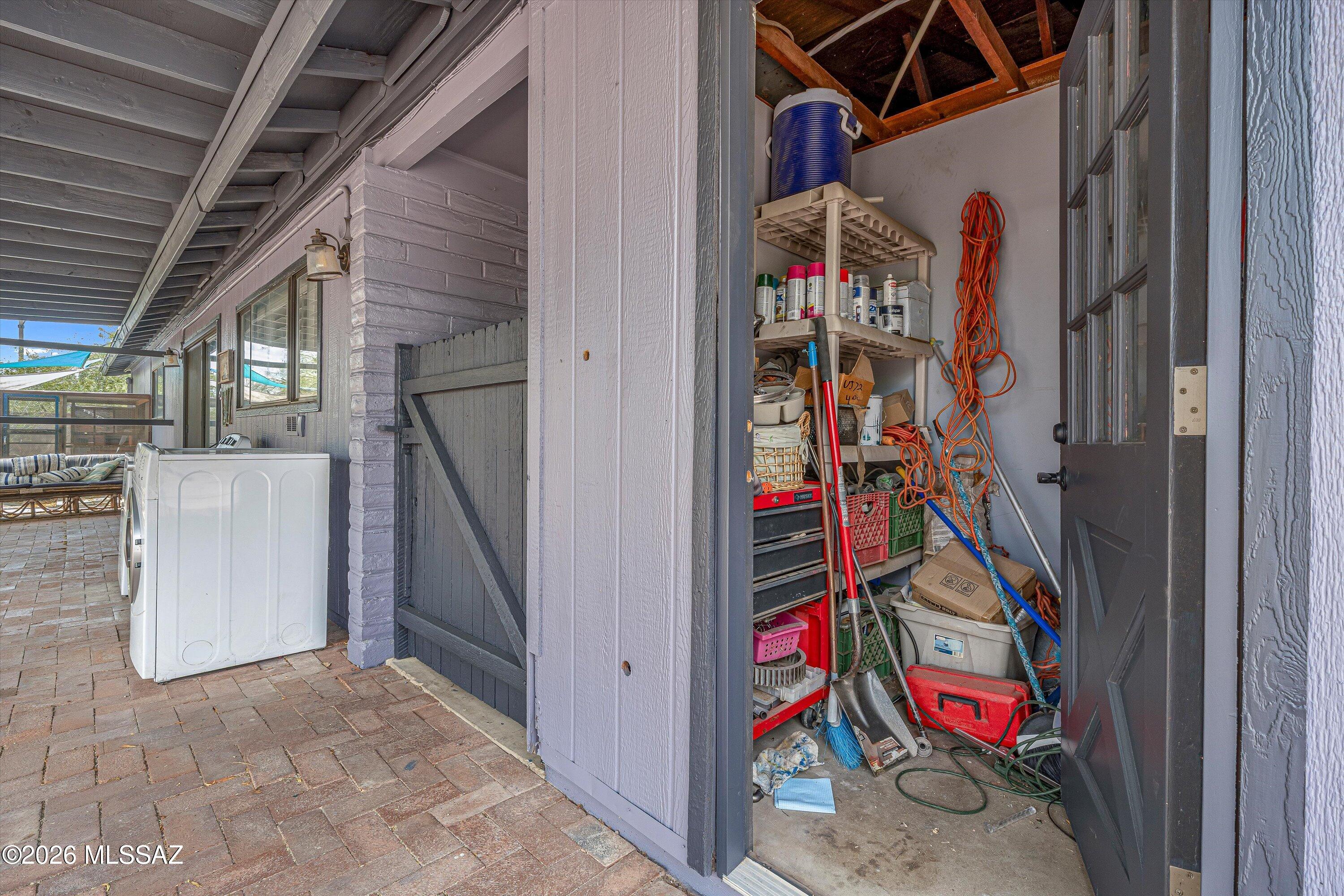 8302 E Kenyon Drive