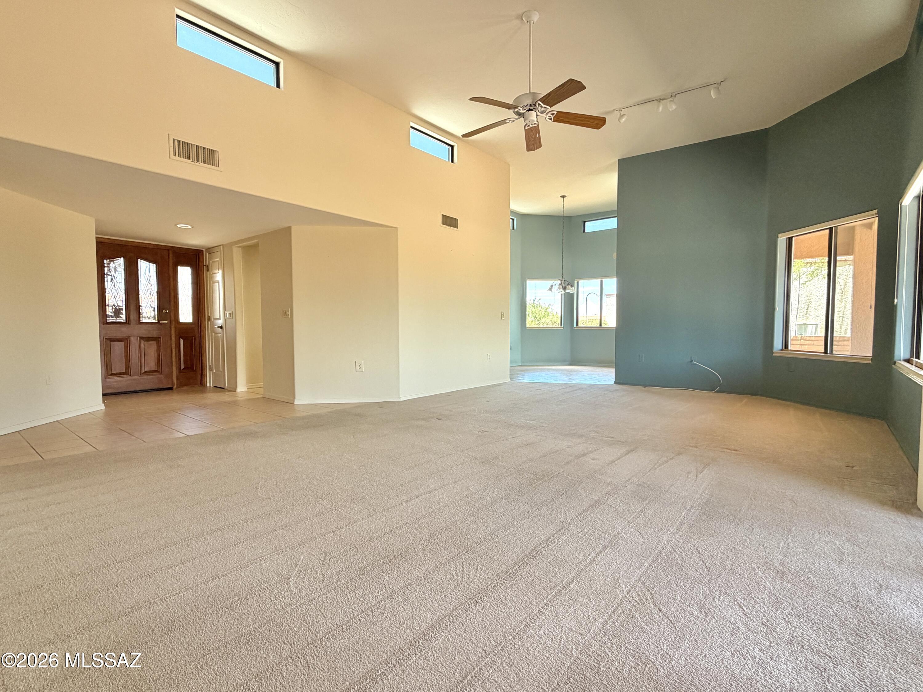 1173 W Placita Inspirada