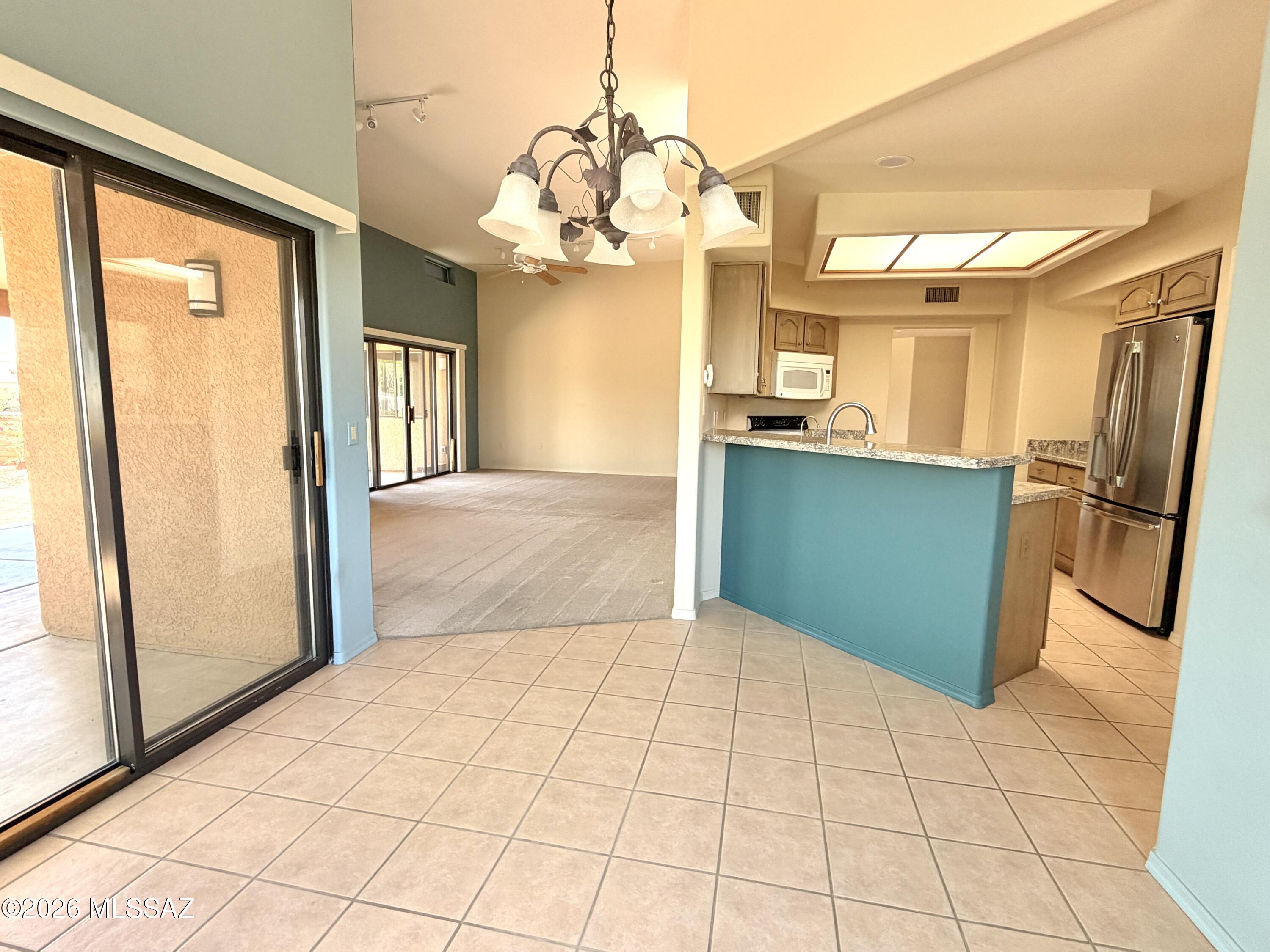 1173 W Placita Inspirada