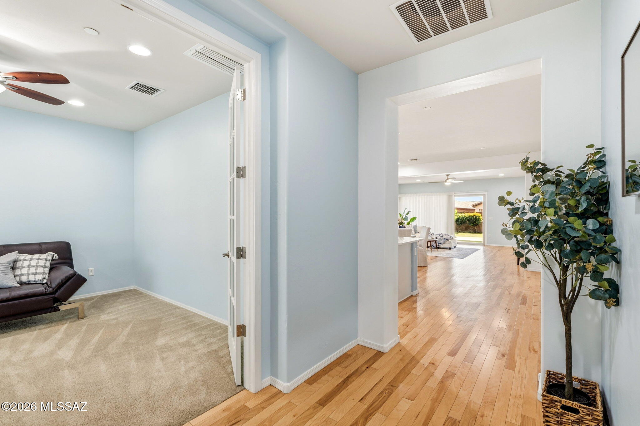 8158 N Circulo El Palmito