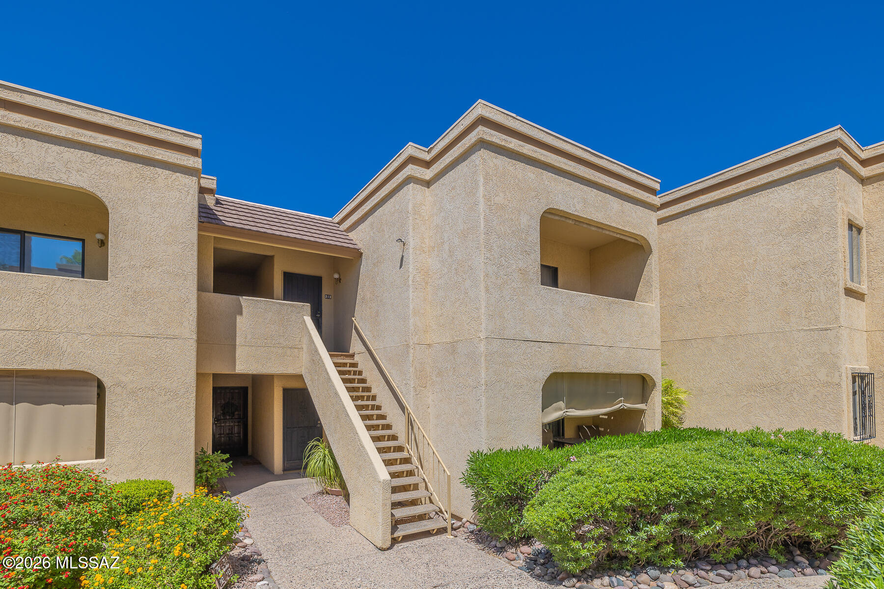 5500 N Valley View Road 213