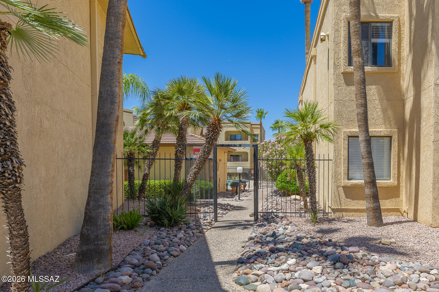 5500 N Valley View Road 213