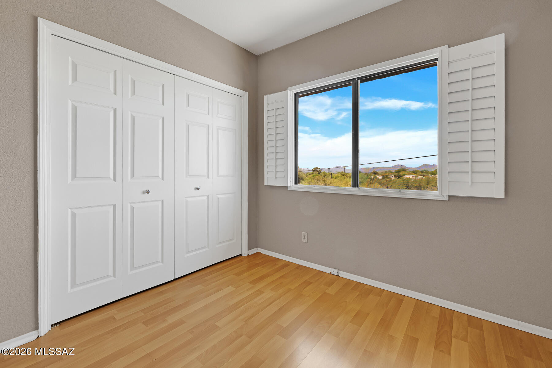 5500 N Valley View Road 213