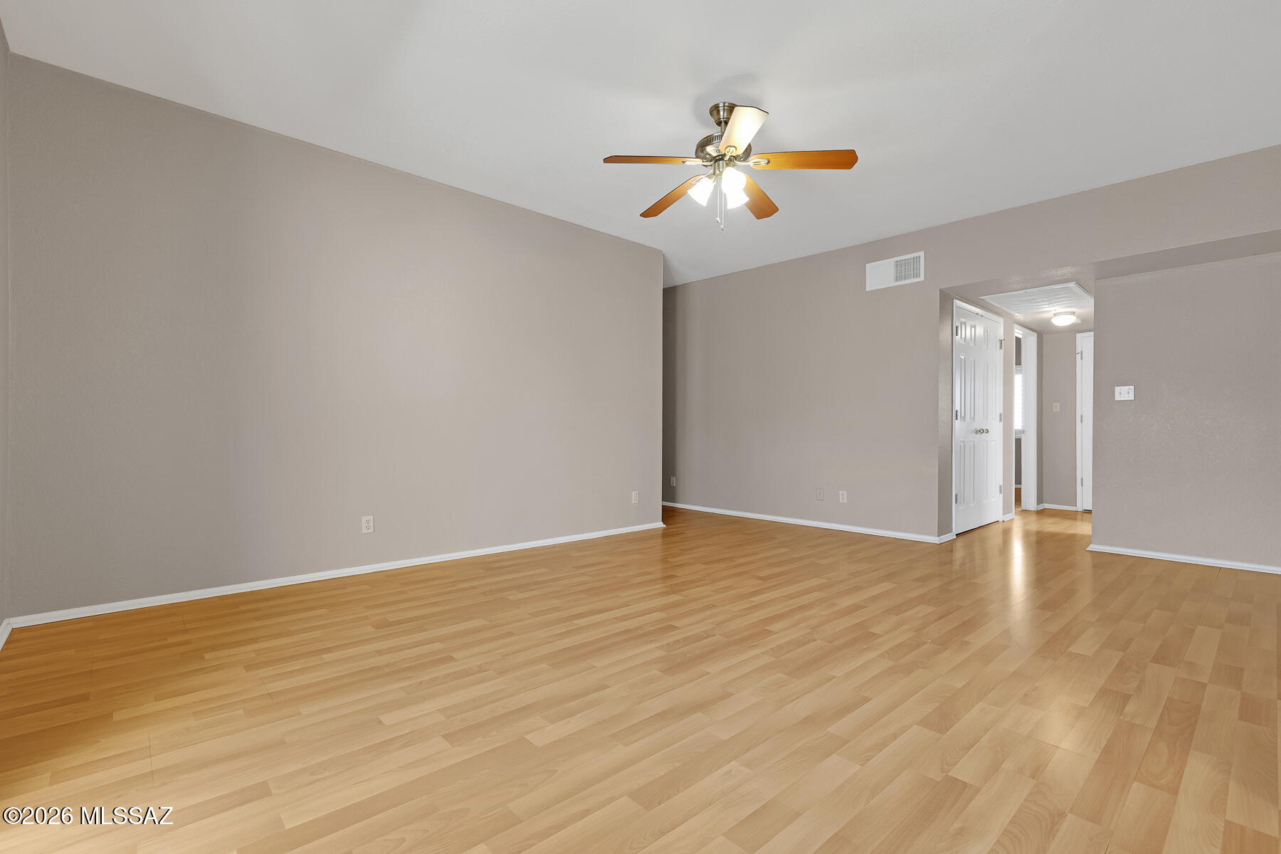 5500 N Valley View Road 213