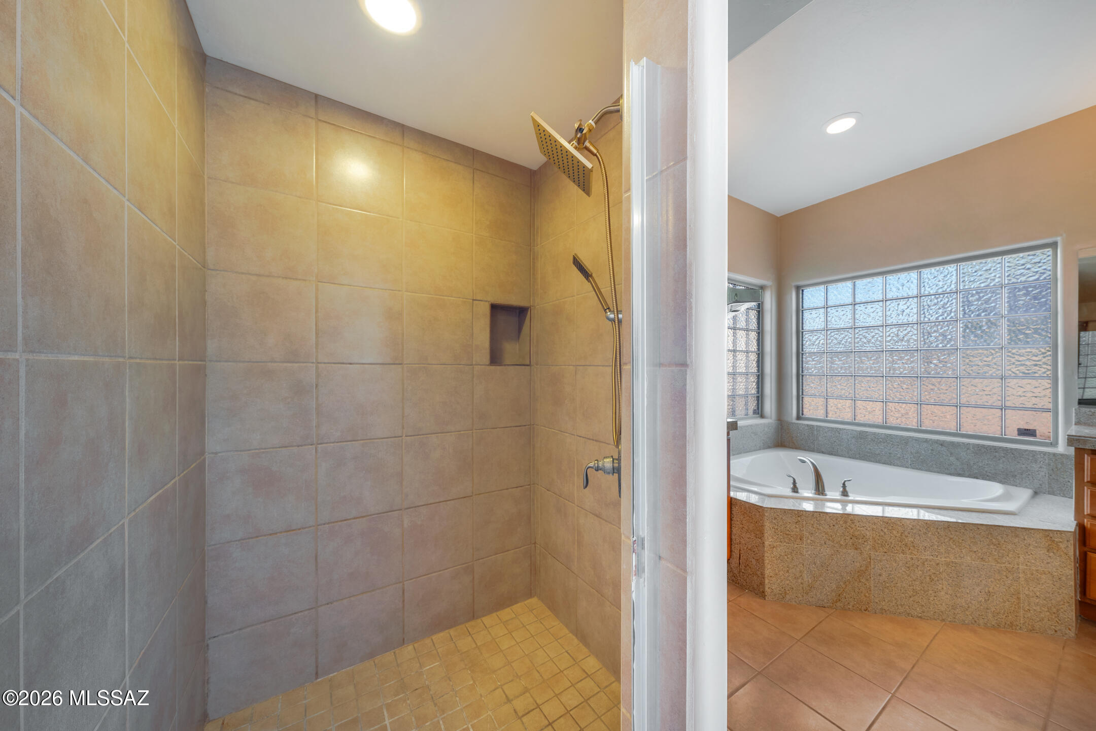 251 N Del Sur Drive