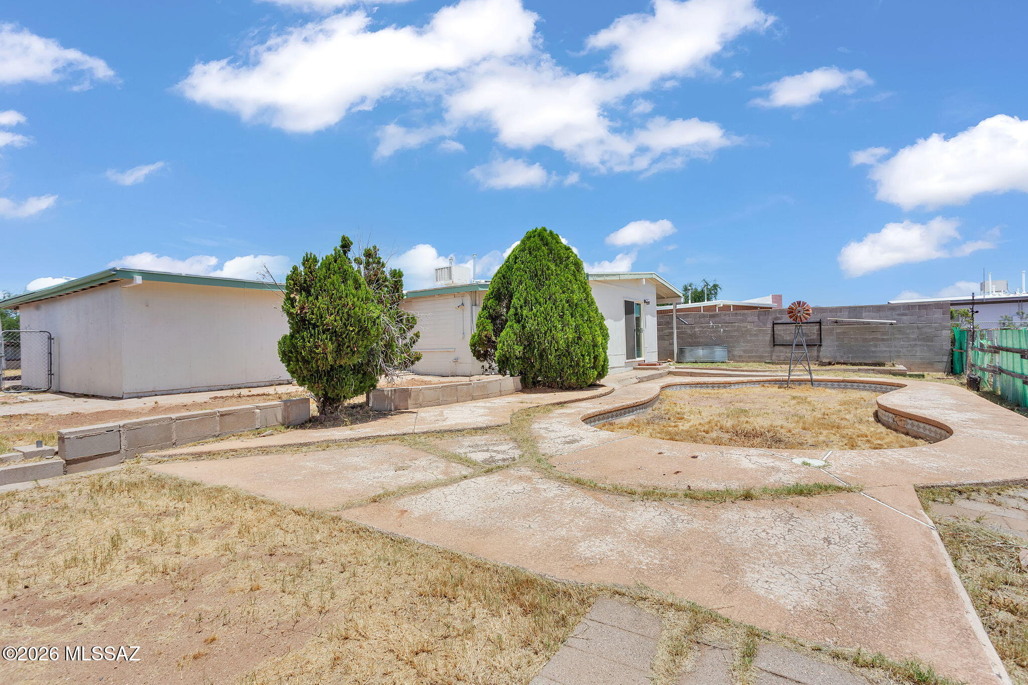7540 E Poinciana Drive